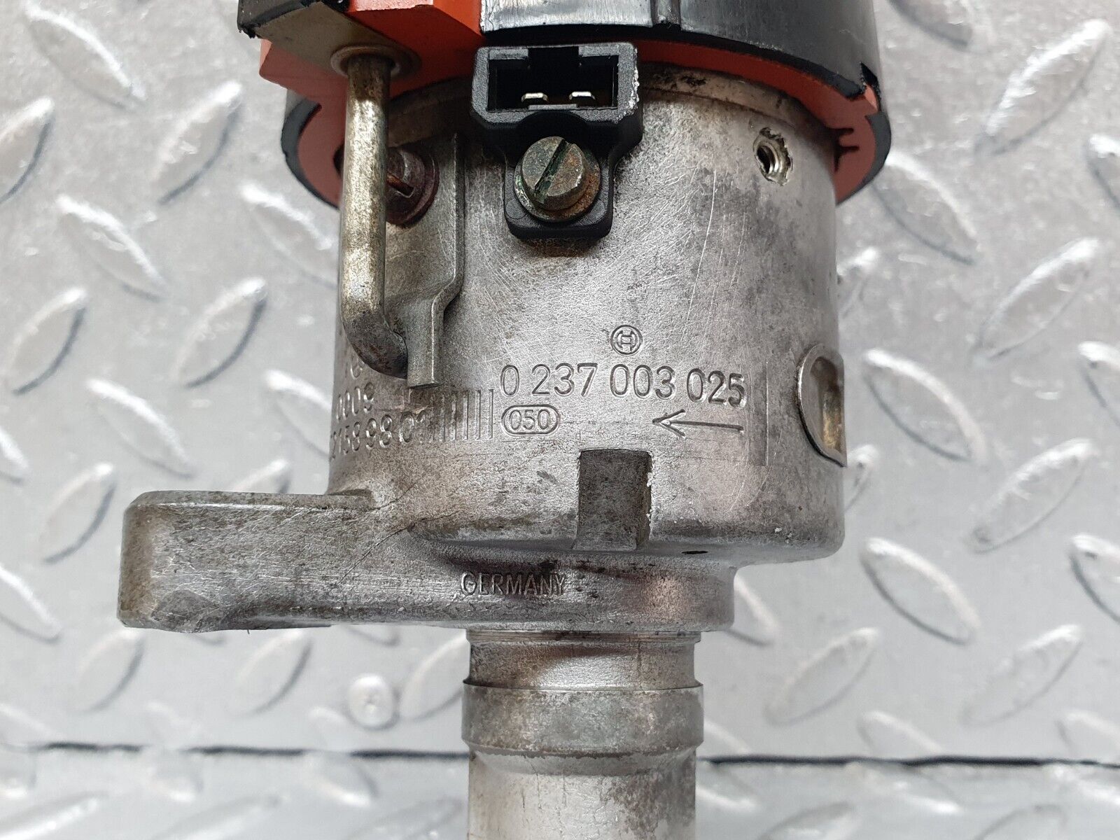 44150 Mercedes-Benz C123 230CE Coupe Ignition Distributor Bosch 1235522327 0237003025 0021589801