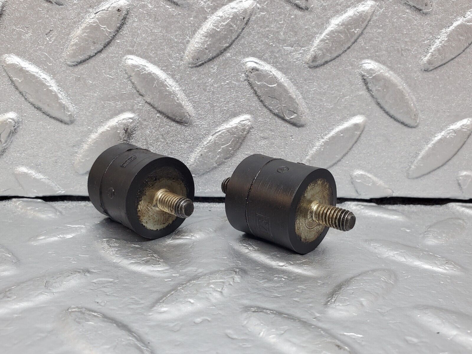 44464 Mercedes-Benz W123 280E Air Filter Box Housing Holder 2X