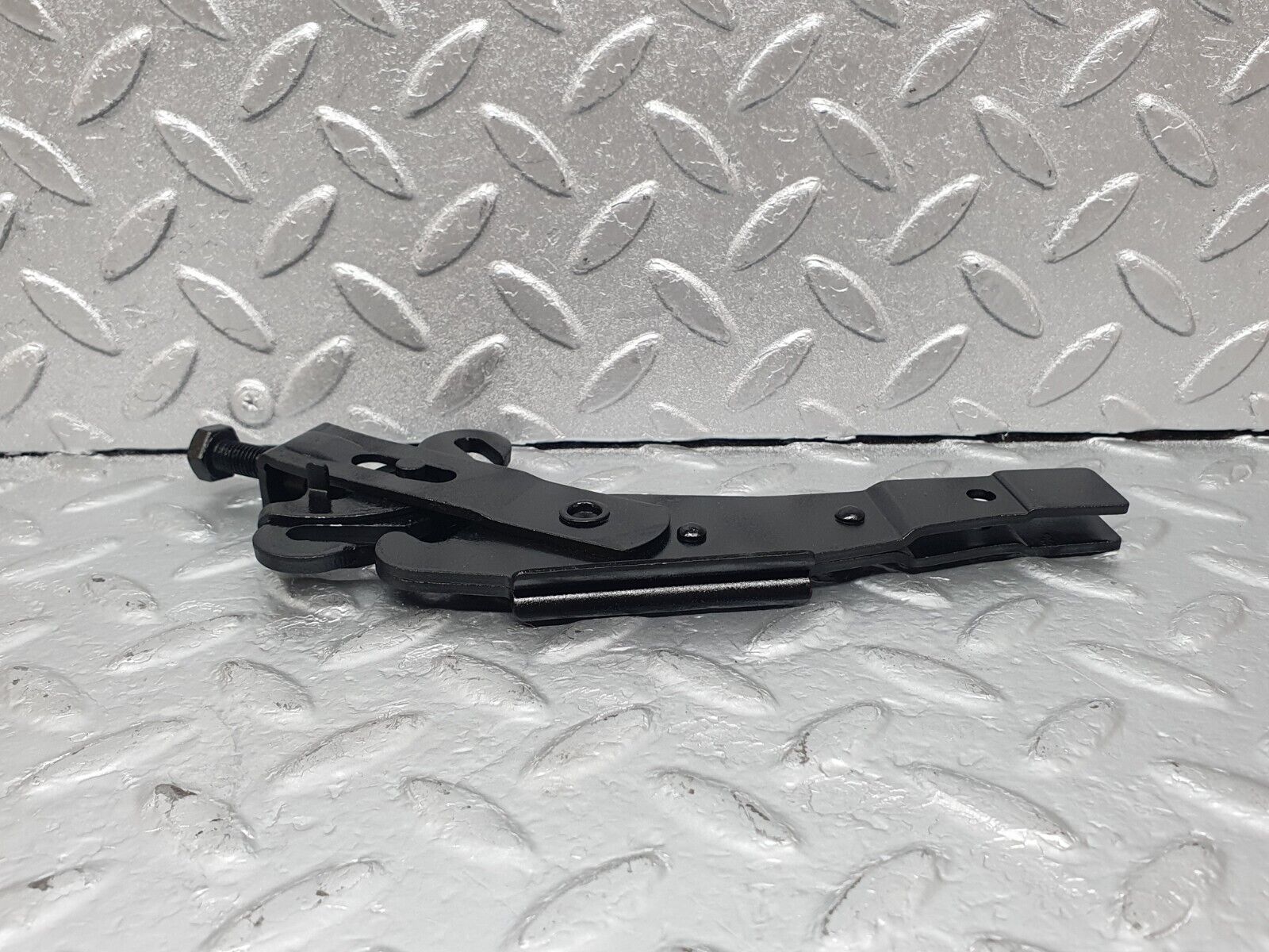 43635 Mercedes-Benz C126 380SEC Coupe Handbrake Adjusting Handbrake Regulator