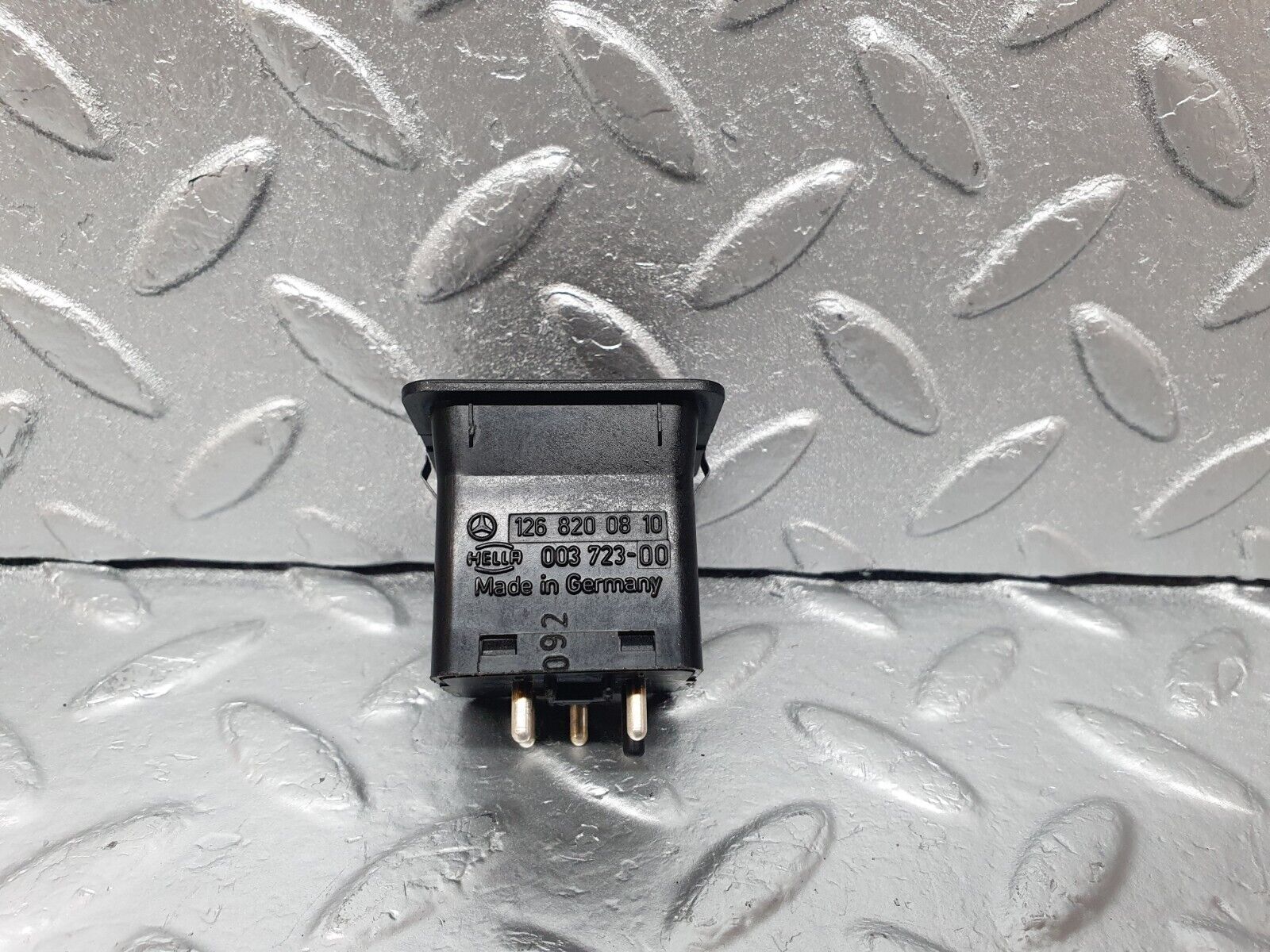 43546 Mercedes-Benz C126 380SEC Coupe Electric Mirror Adjust Switch 1268200810