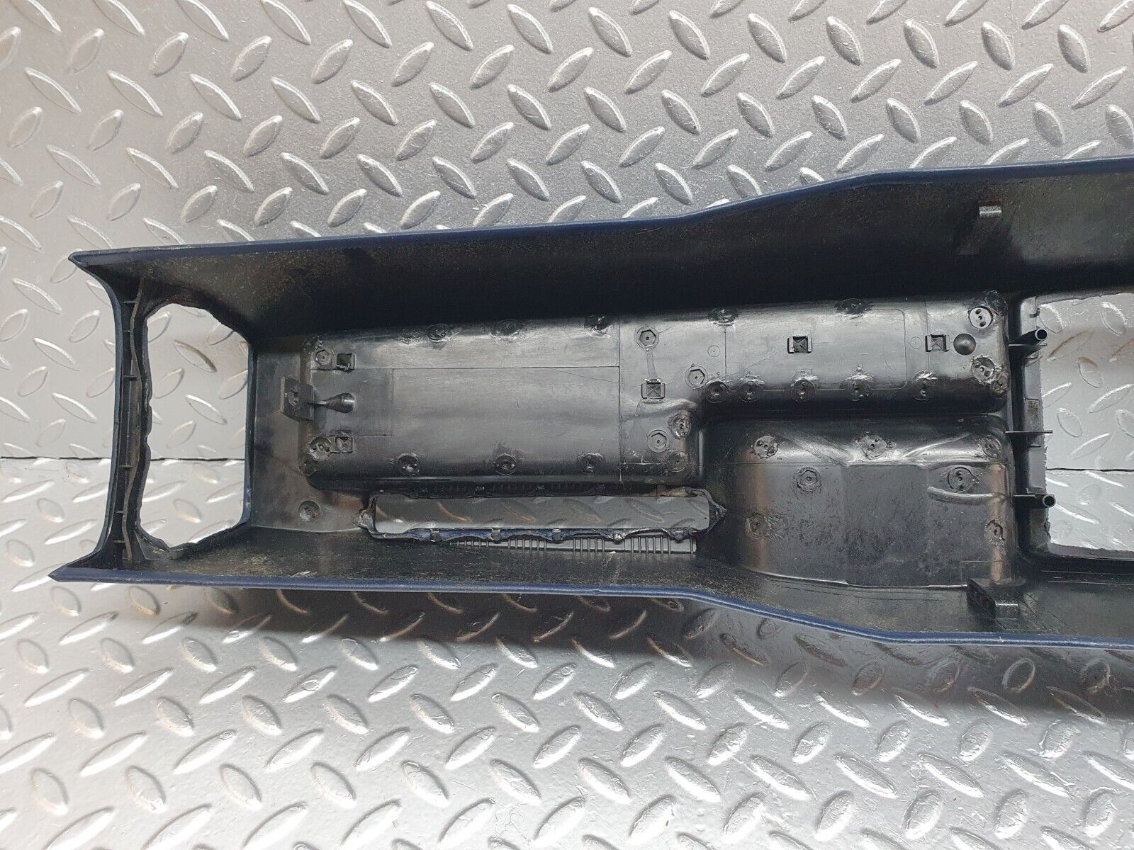 42664 Mercedes-Benz W201 190 2.0L Centre Console Blue 2016831325 2016831236