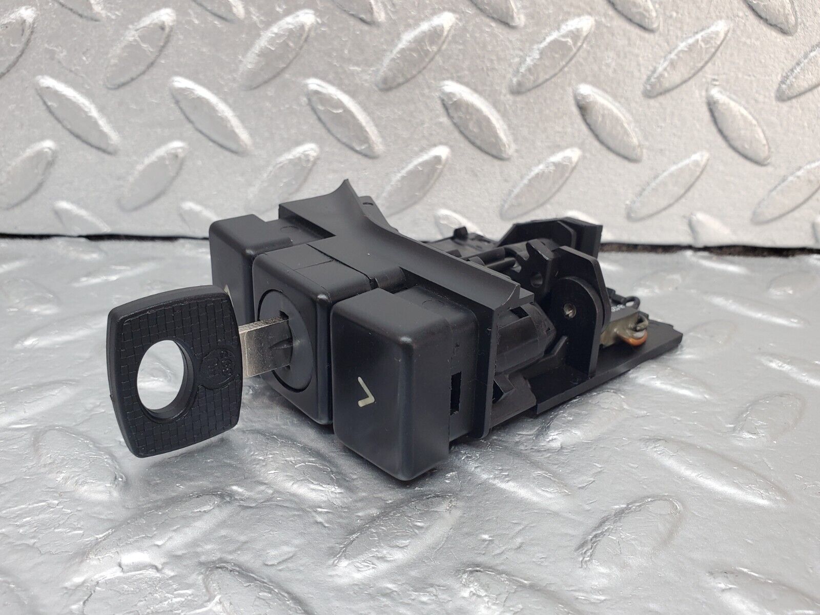 44938 Mercedes-Benz R129 300SL Coupe Glove Box Lock With Key 1298206810