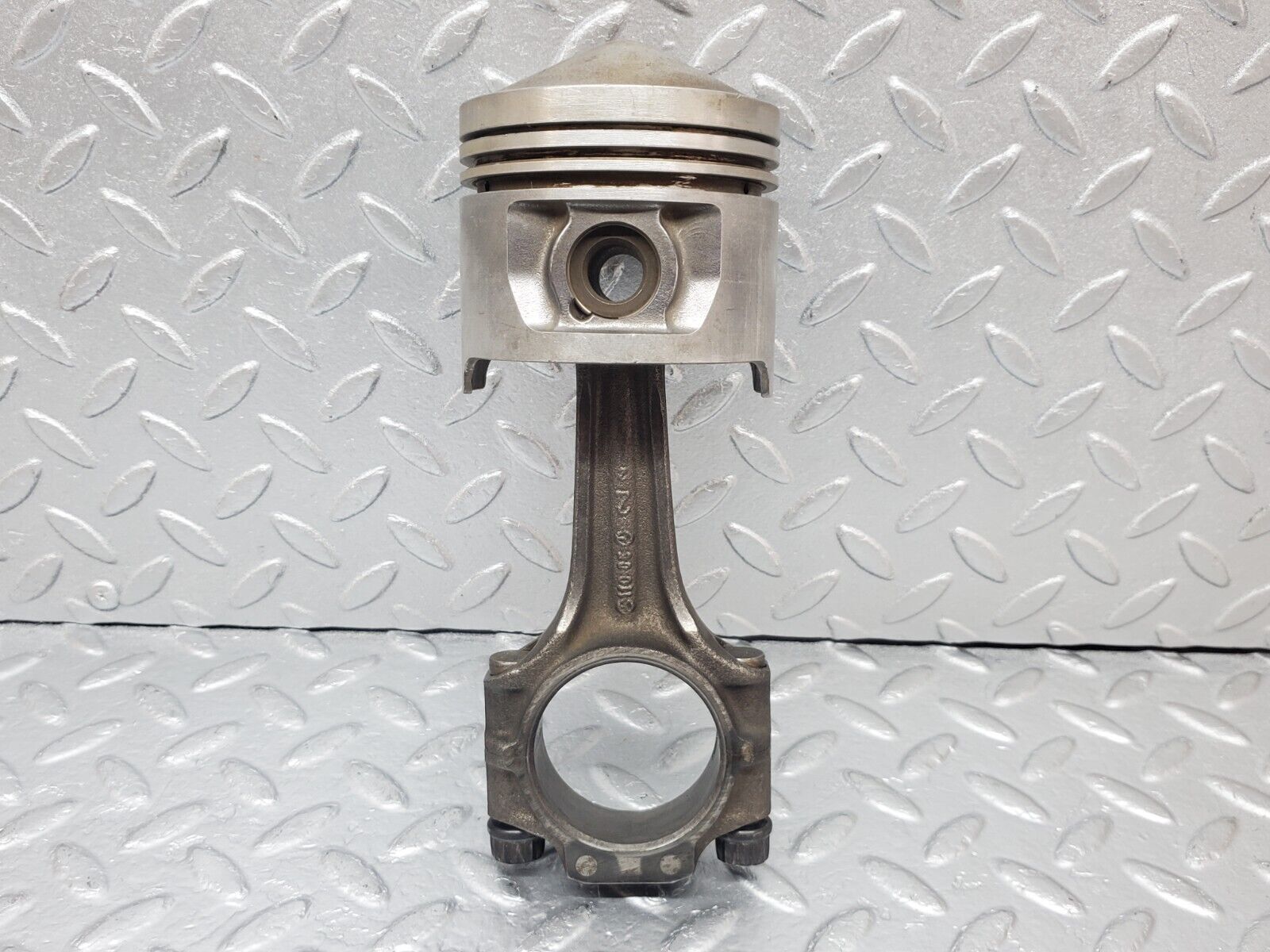 44299 Mercedes-Benz W123 280E Piston With Connecting Rod 85.985Mm 11005