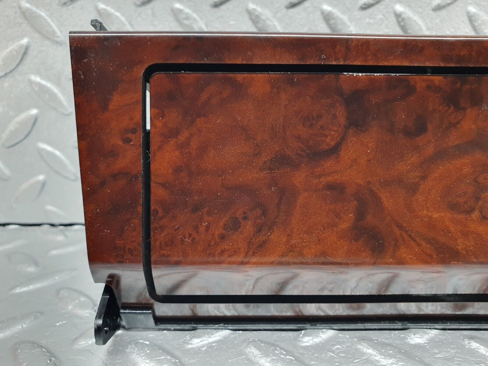 41910 Mercedes-Benz W202 C200 Centre Console Ashtray Wood Finish 2028100028