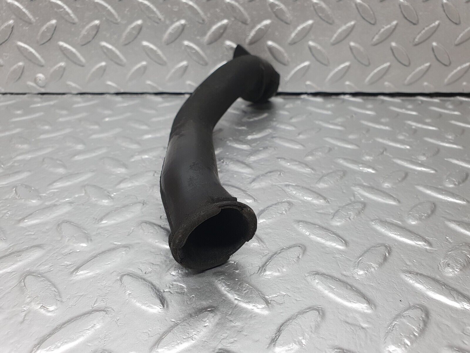 42551 Mercedes-Benz R129 320SL Coupe Water Drain Hose Pipe 1296280469