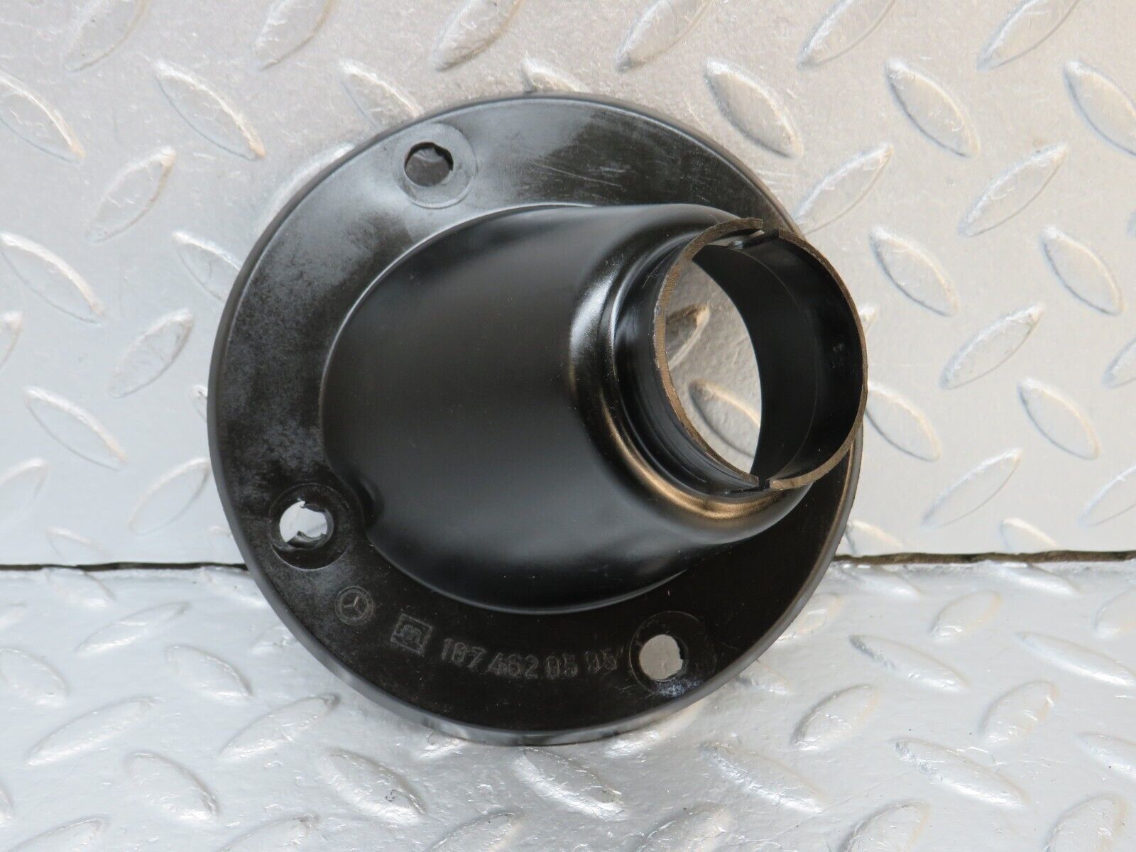 39817 Mercedes-Benz R107 350SL Steering Column Joint Cover 1074620595 1074620280