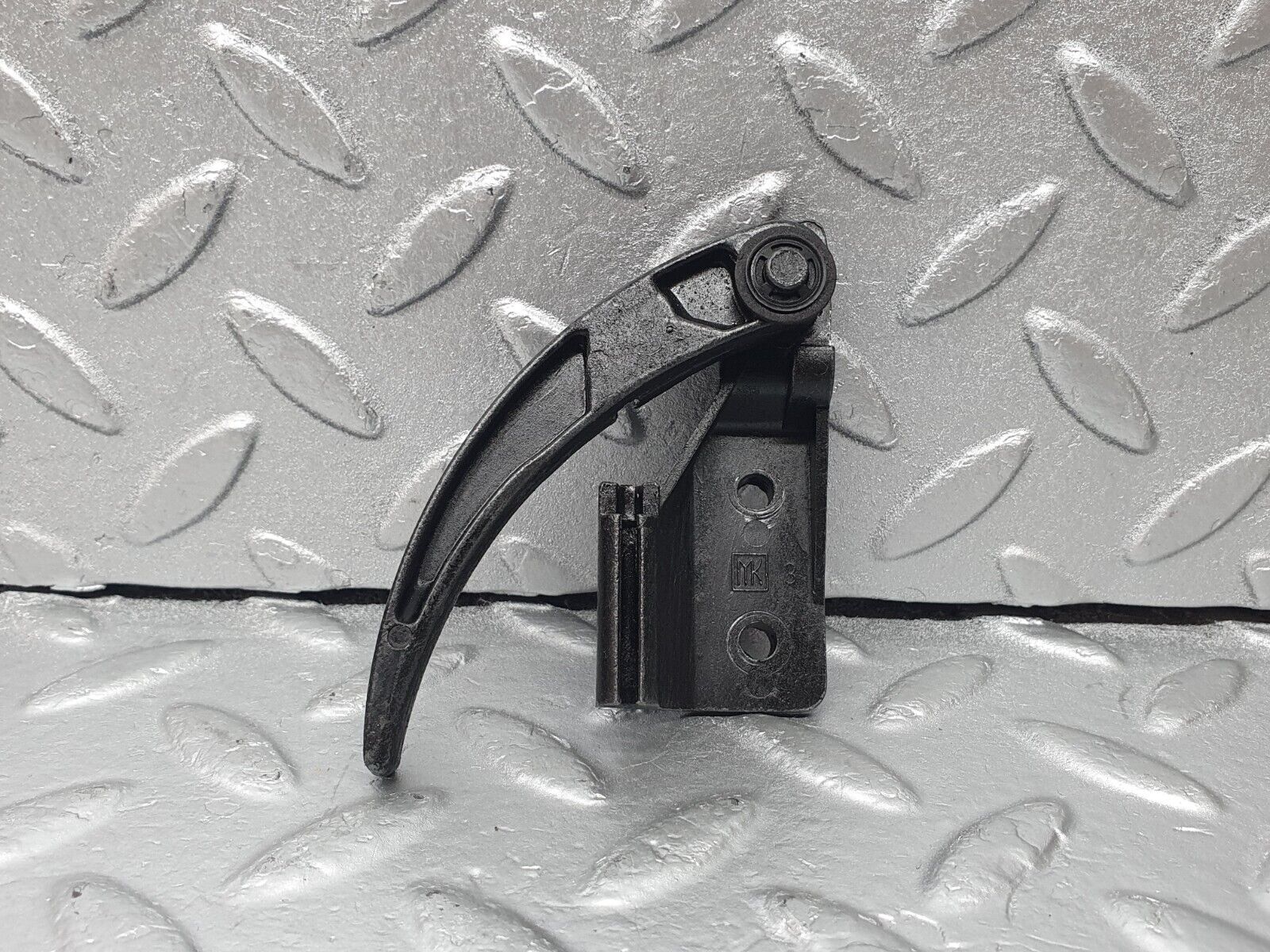 44065 Mercedes-Benz C123 230CE Coupe Hood Opener Bonnet Opener Release