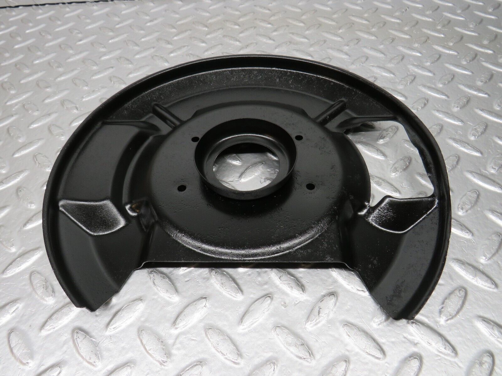 33013 Mercedes-Benz C107 R107 350 V8 Front Left Brake Disc Protection Plate