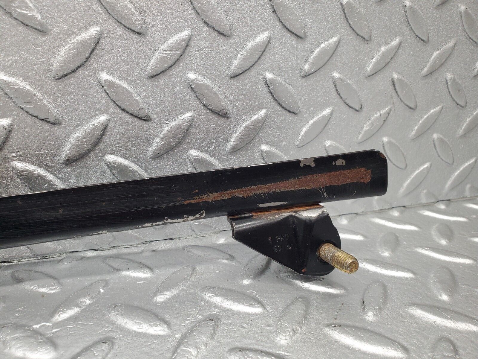 46763 Mercedes-Benz R129 320SL Coupe Front Right Window Channel