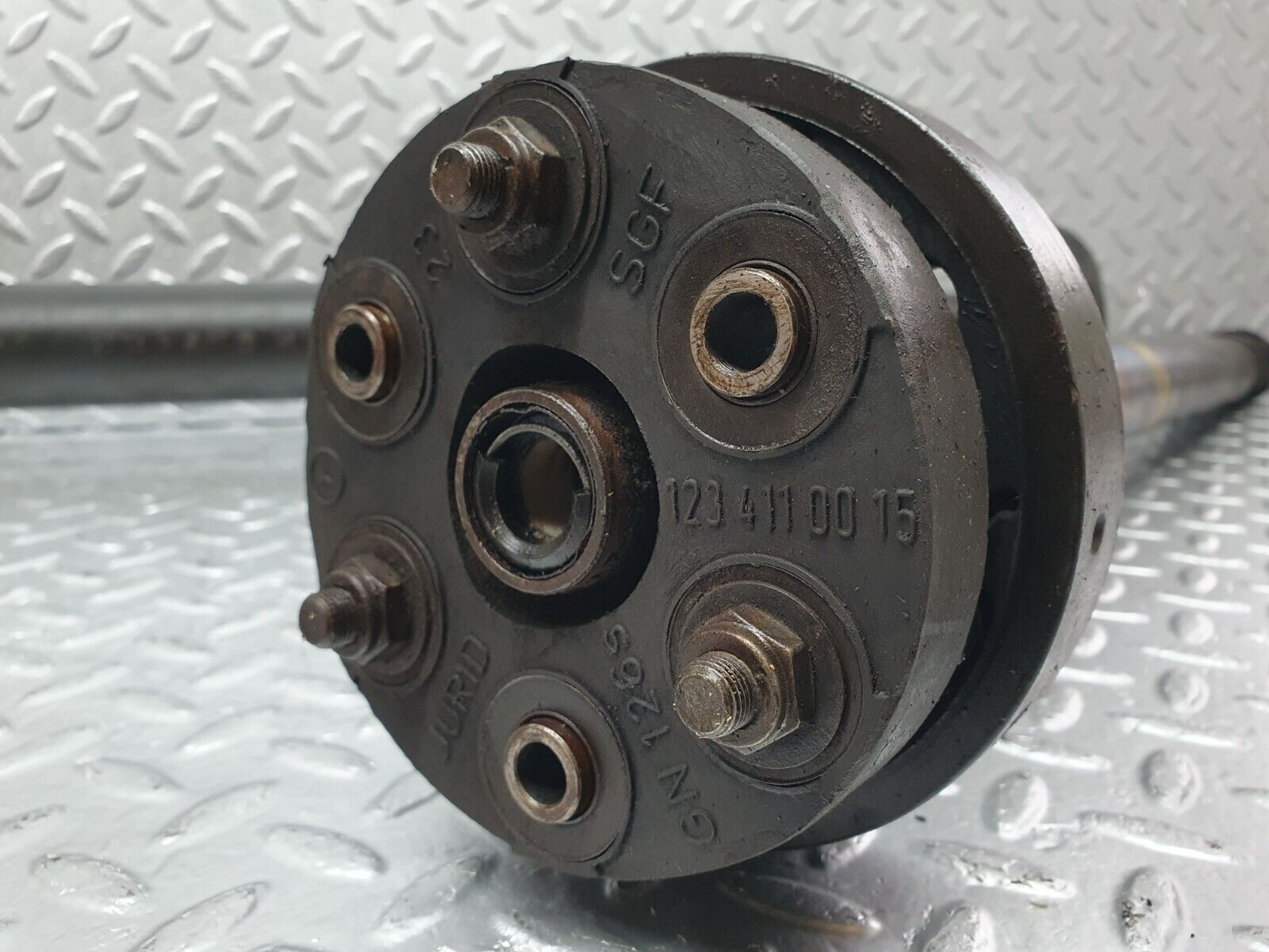 44207 Mercedes-Benz C123 230CE Coupe Cardan Shaft Prop Shaft 1234110015 1234111247