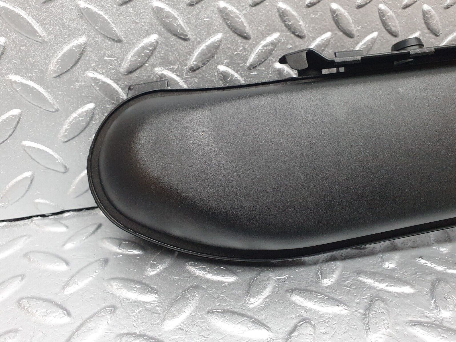 42115 Mercedes-Benz W202 C200 Air Intake Pipe 1111402512