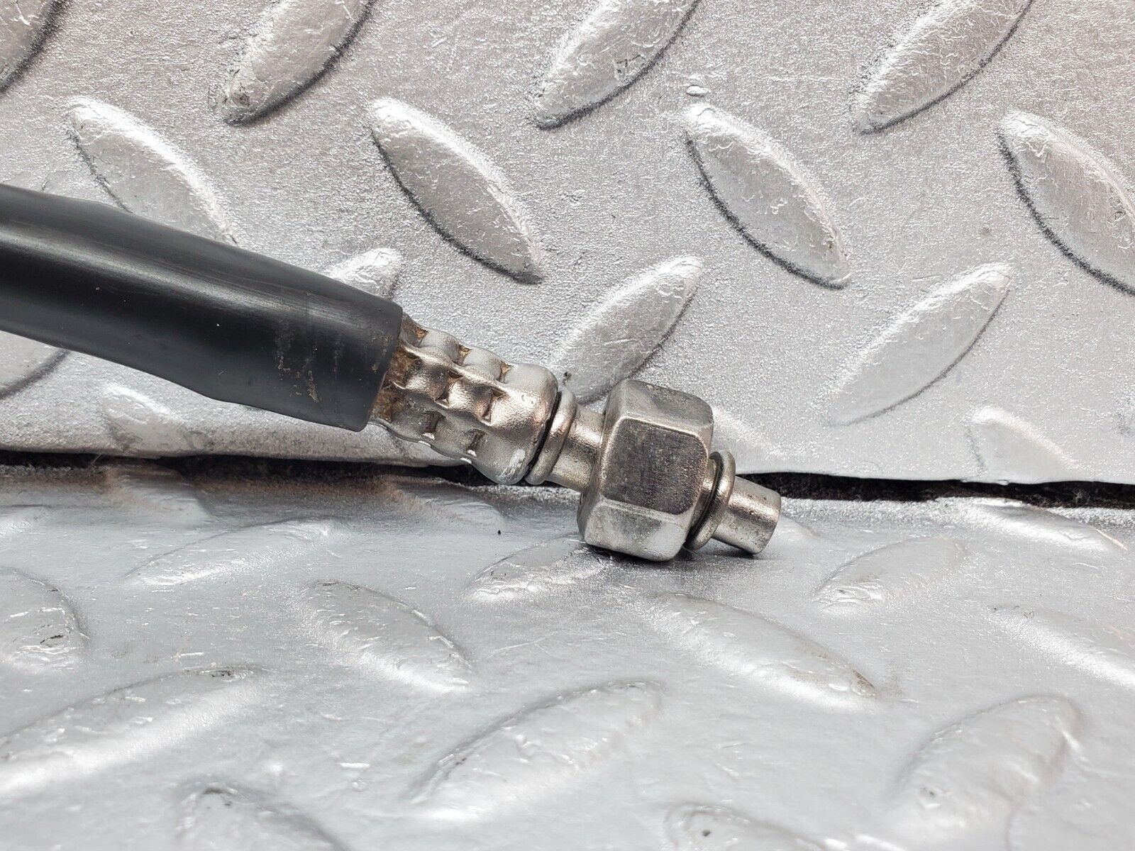 45784 Mercedes-Benz W126 420SE Brake Servo Vacuum Pipe