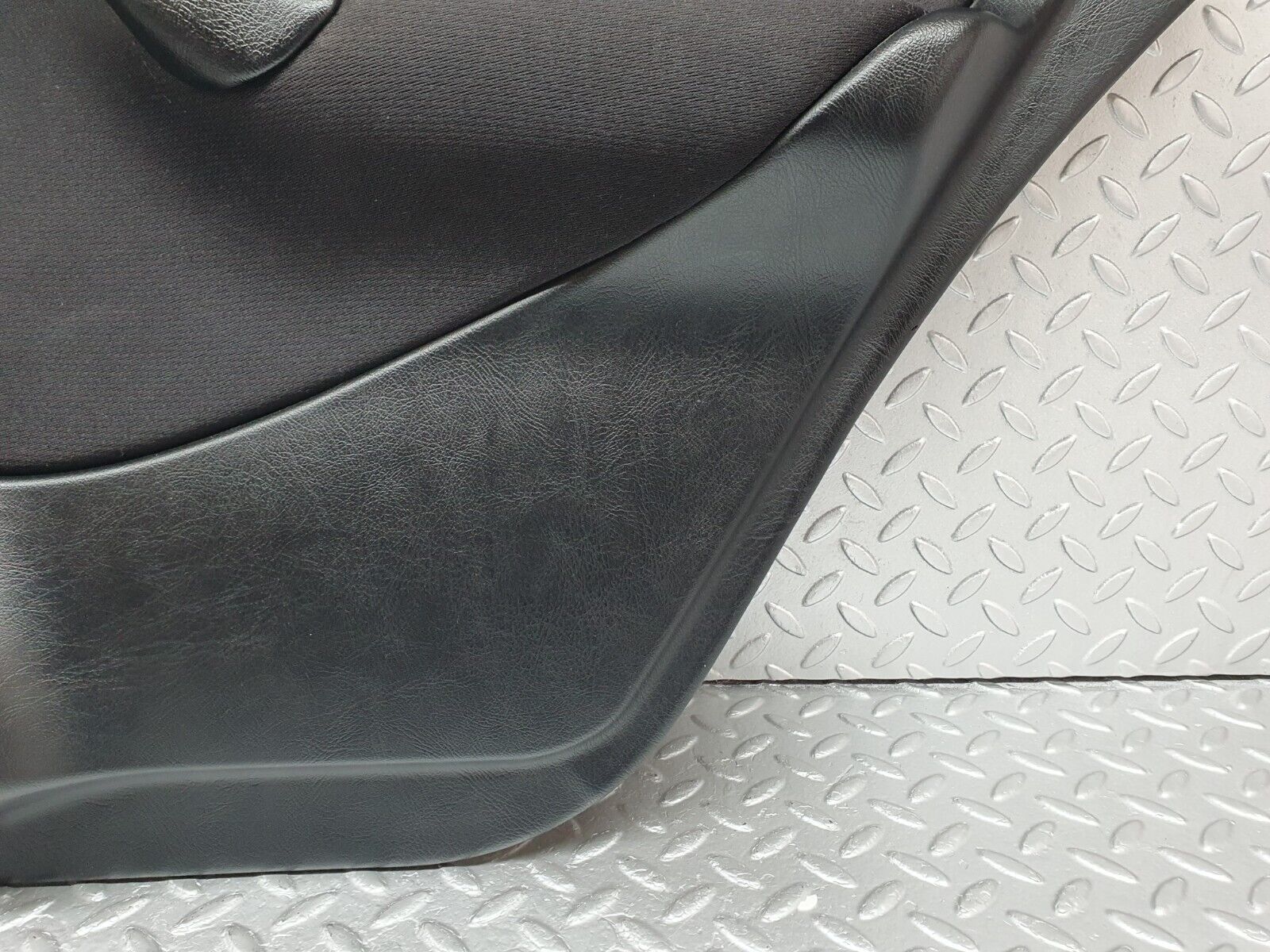 41774 Mercedes-Benz W202 C200 Rear Right Door Card 2027601461