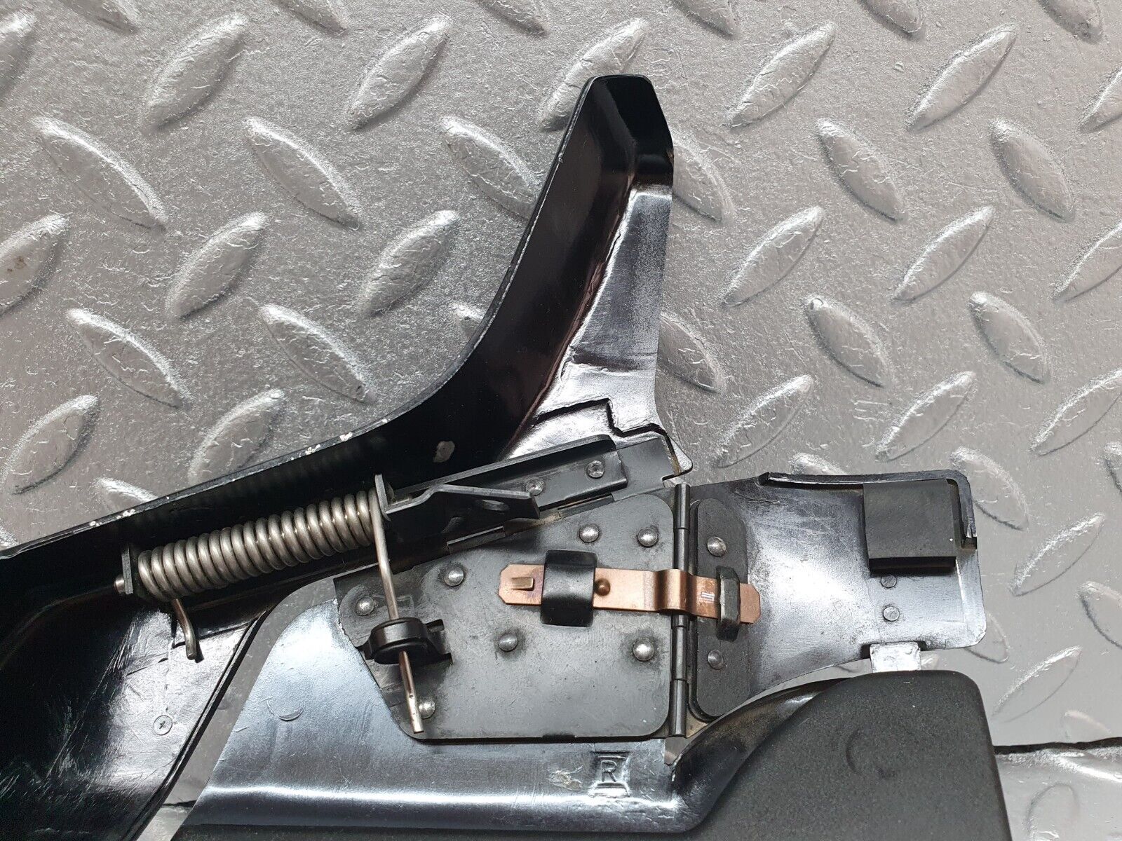 42343 Mercedes-Benz R129 320SL Coupe Roof Flap Cover Trim Right 1296930414 1296930216