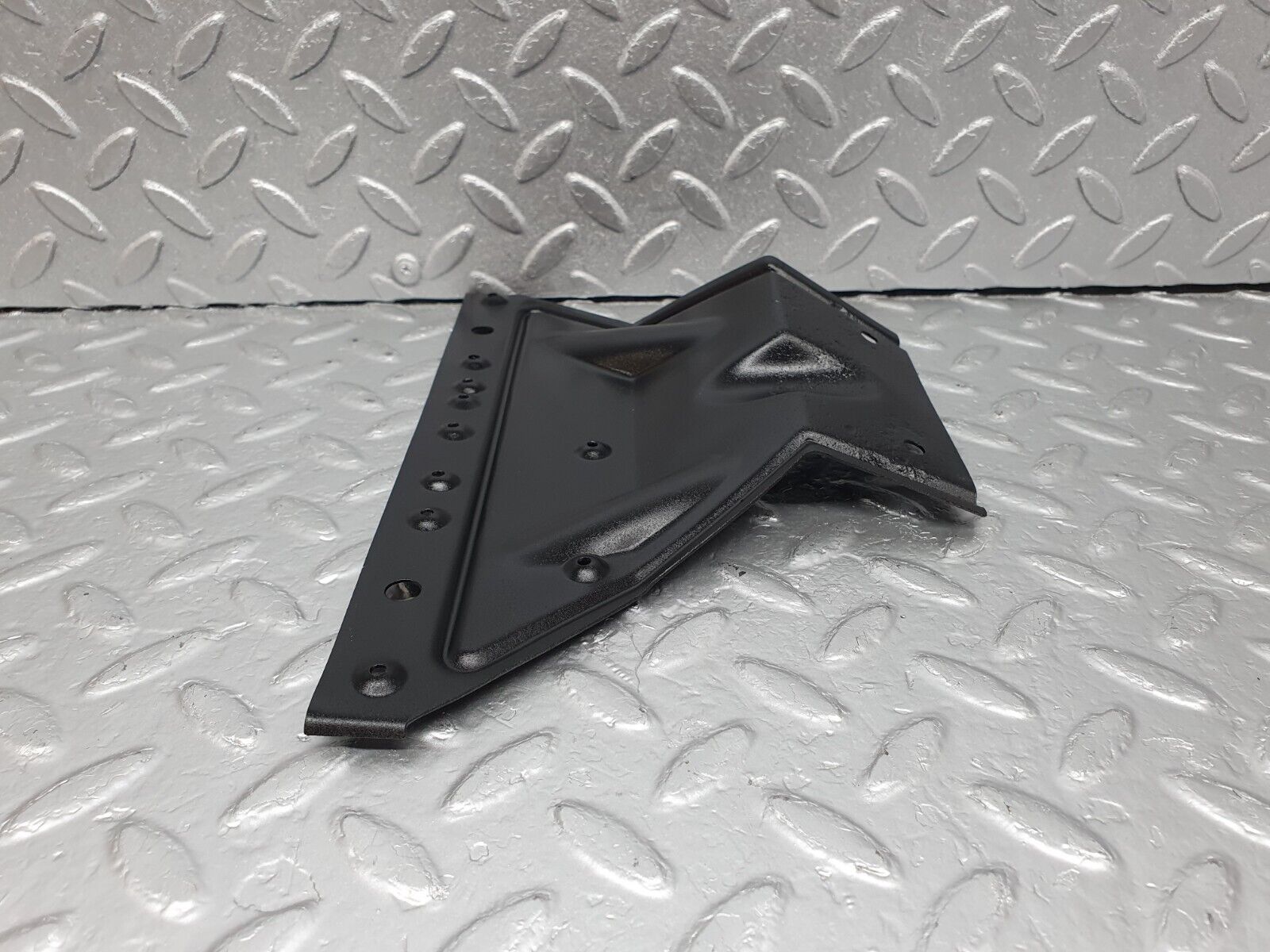 43175 Mercedes-Benz W108 280SE Engine Bay Wire Cover