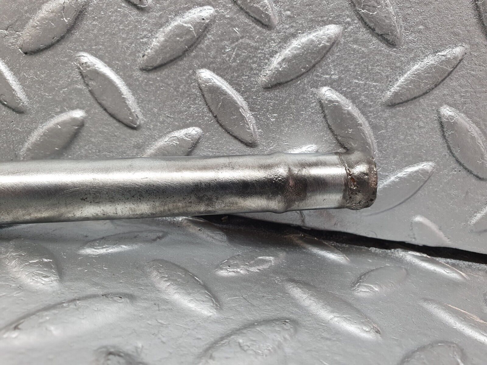 42500 Mercedes-Benz R129 320SL Coupe Coolant Pipe