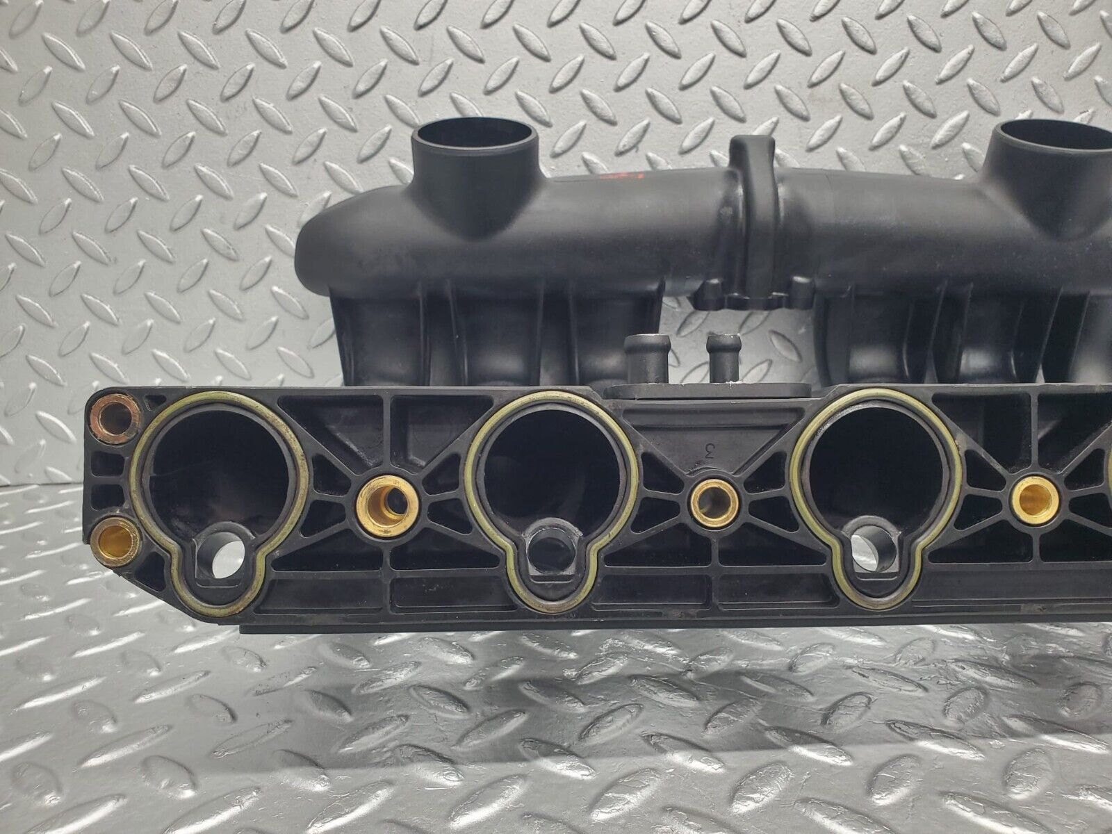 46118 Mercedes-Benz M104.942 Engine Intake Manifold 1041403601