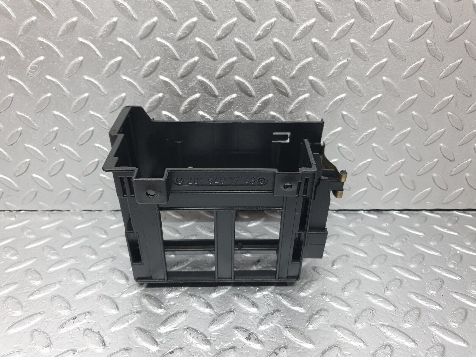 42736 Mercedes-Benz W201 190 2.0L ECU Bracket 2015461743