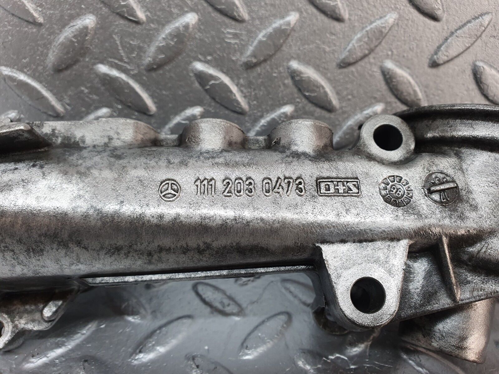 41897 Mercedes-Benz W202 C200 Thermostat Housing 1112030473