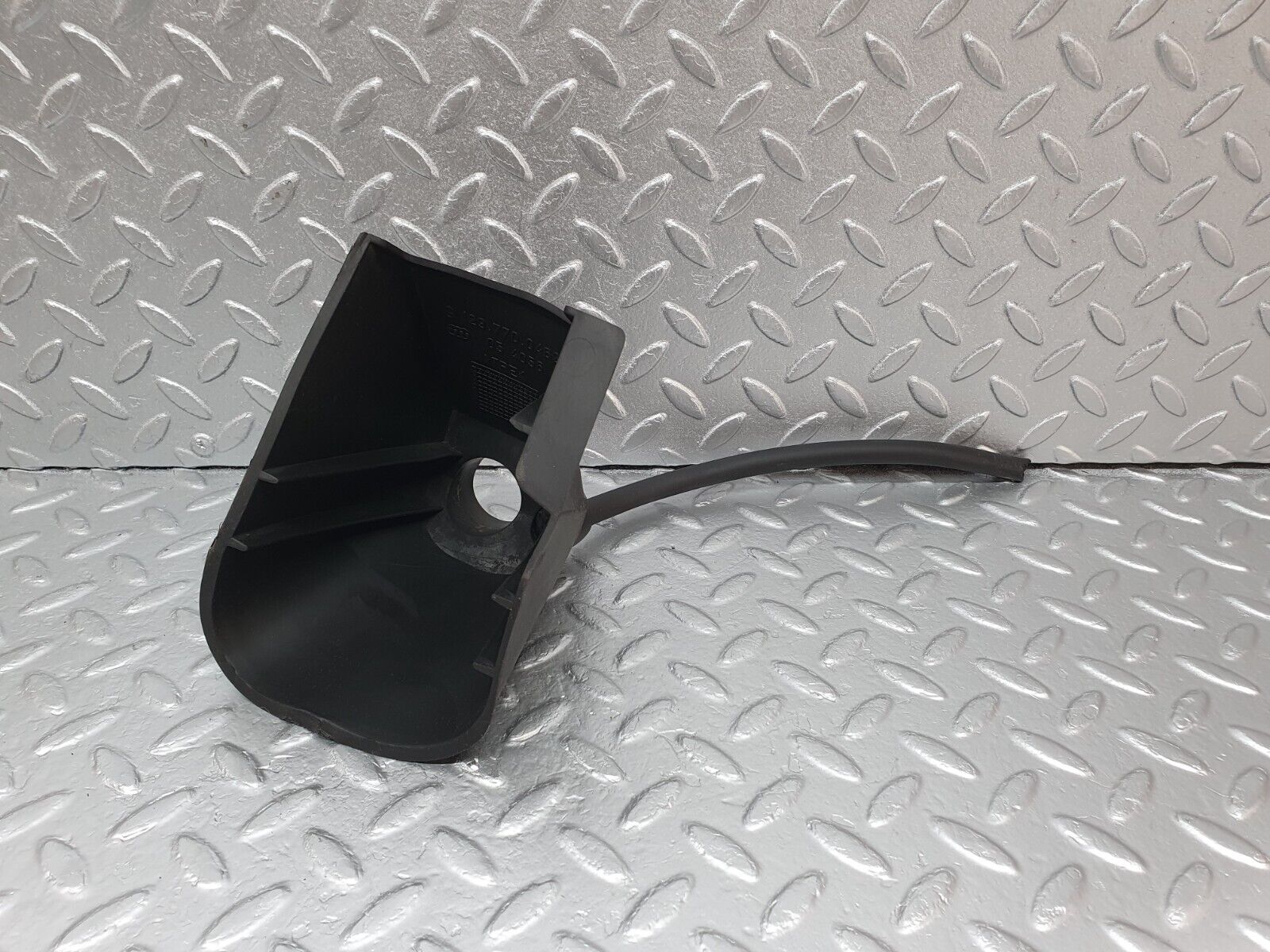 42196 Mercedes-Benz R129 320SL Coupe Roof Folding Lift Cylinder Cover Right 1297700462