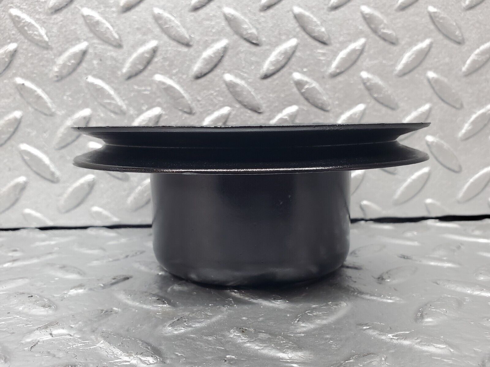 44487 Mercedes-Benz W123 280E Water Pump Pulley 1102051410