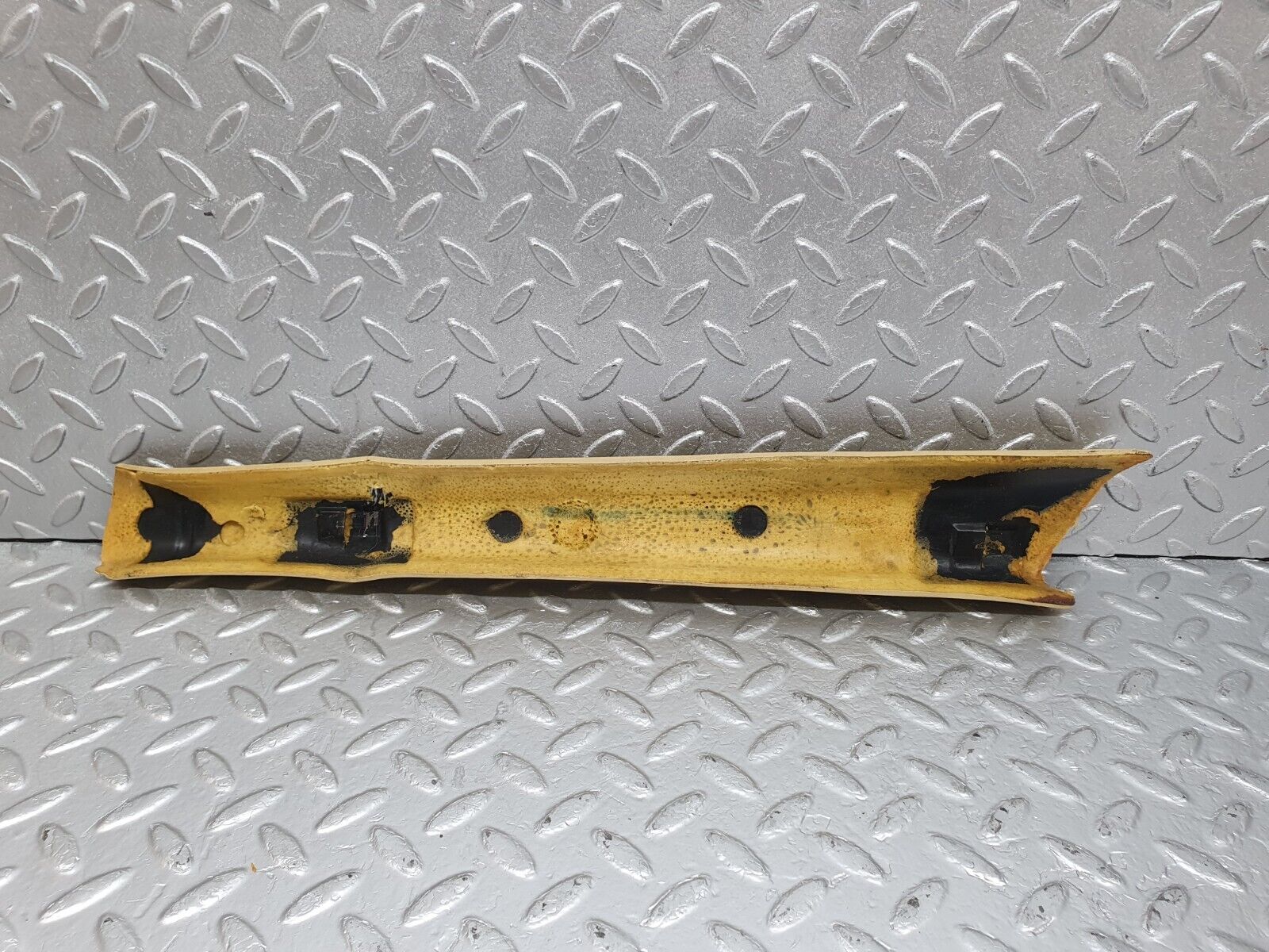 43881 Mercedes-Benz C123 230CE Coupe A Pillar Cover Panel Right Side Beige