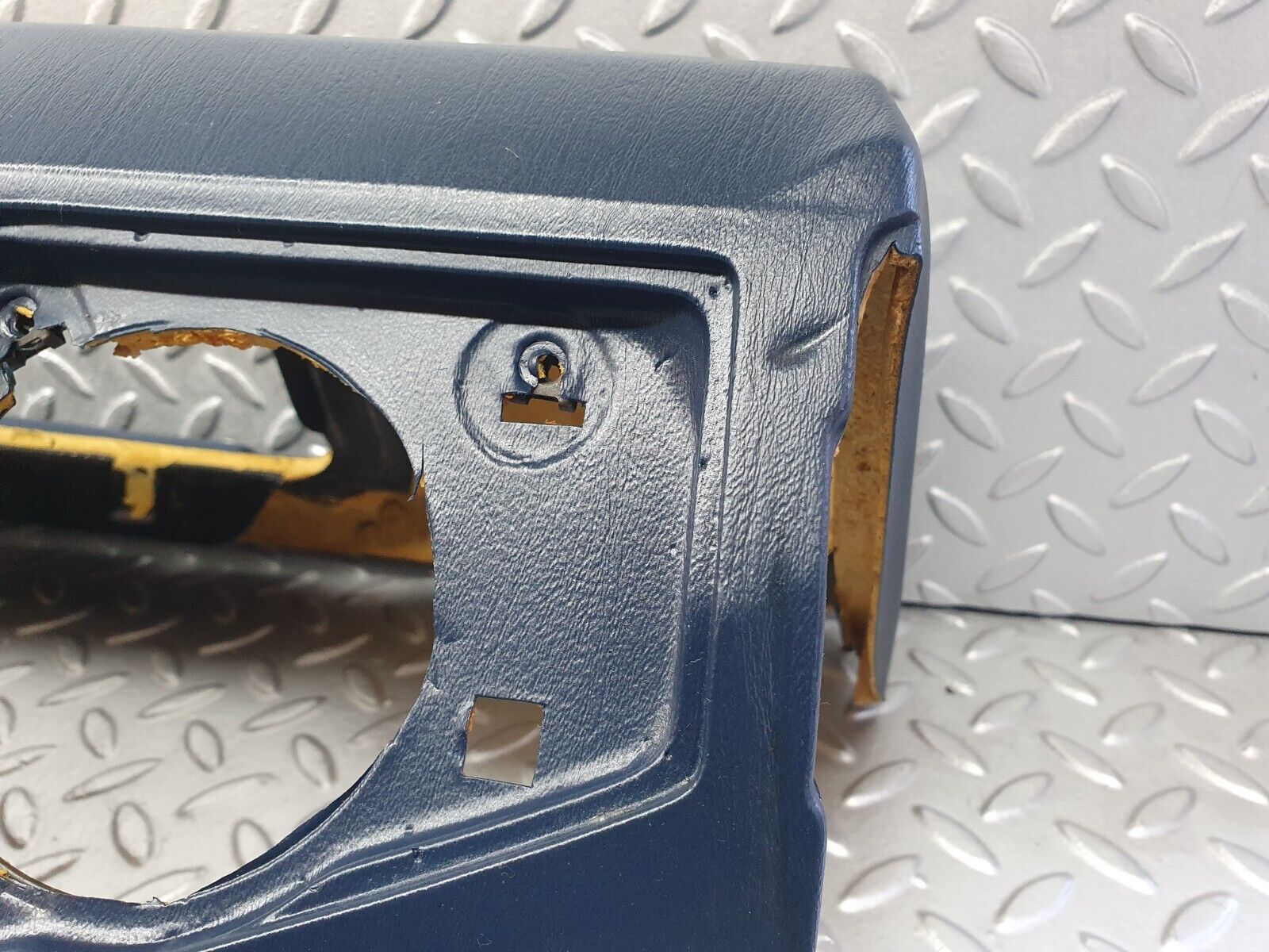 42668 Mercedes-Benz W201 190 2.0L Dashboard Blue