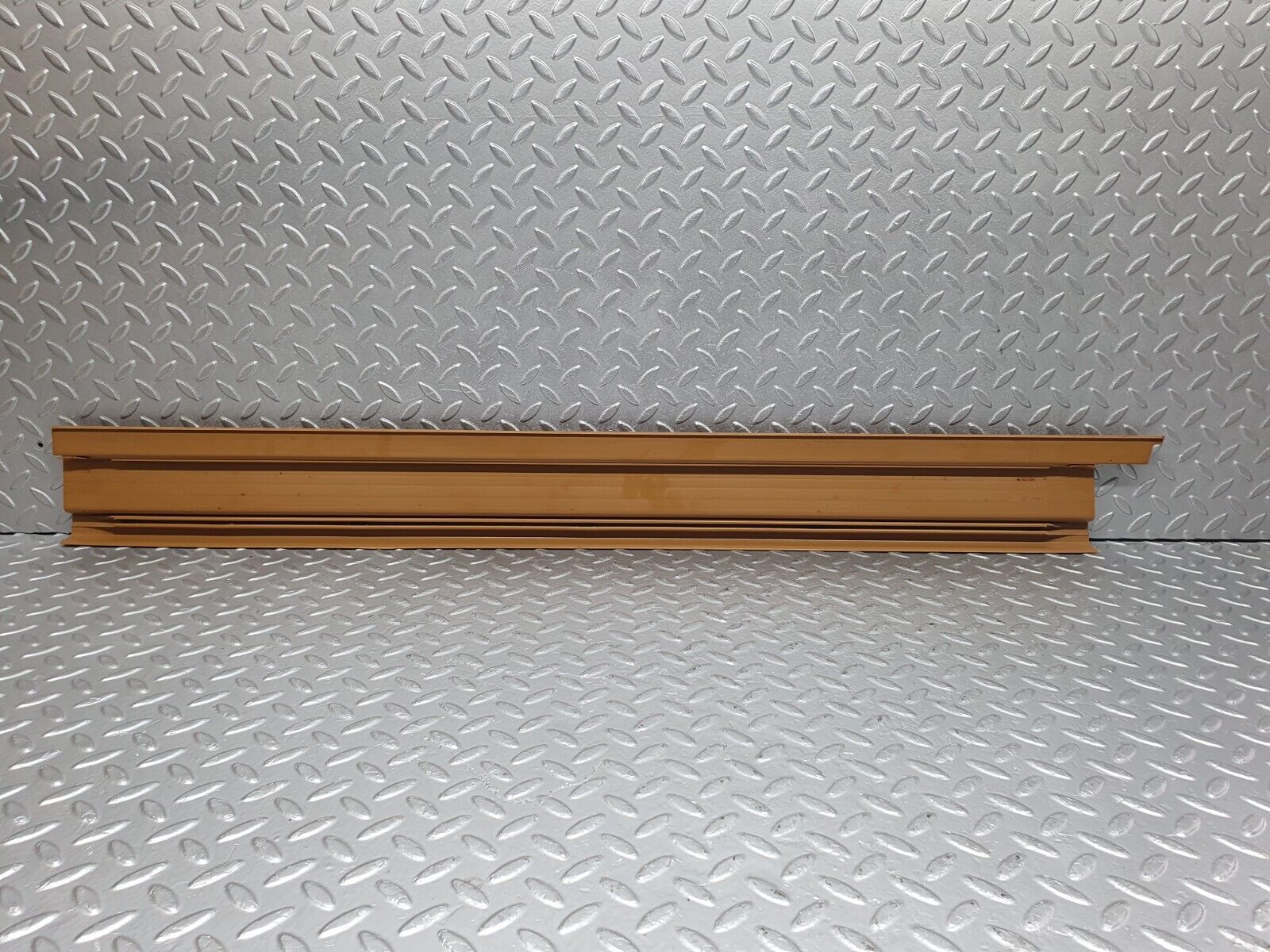 43500 Mercedes-Benz C126 380SEC Coupe Door Sill Left Side