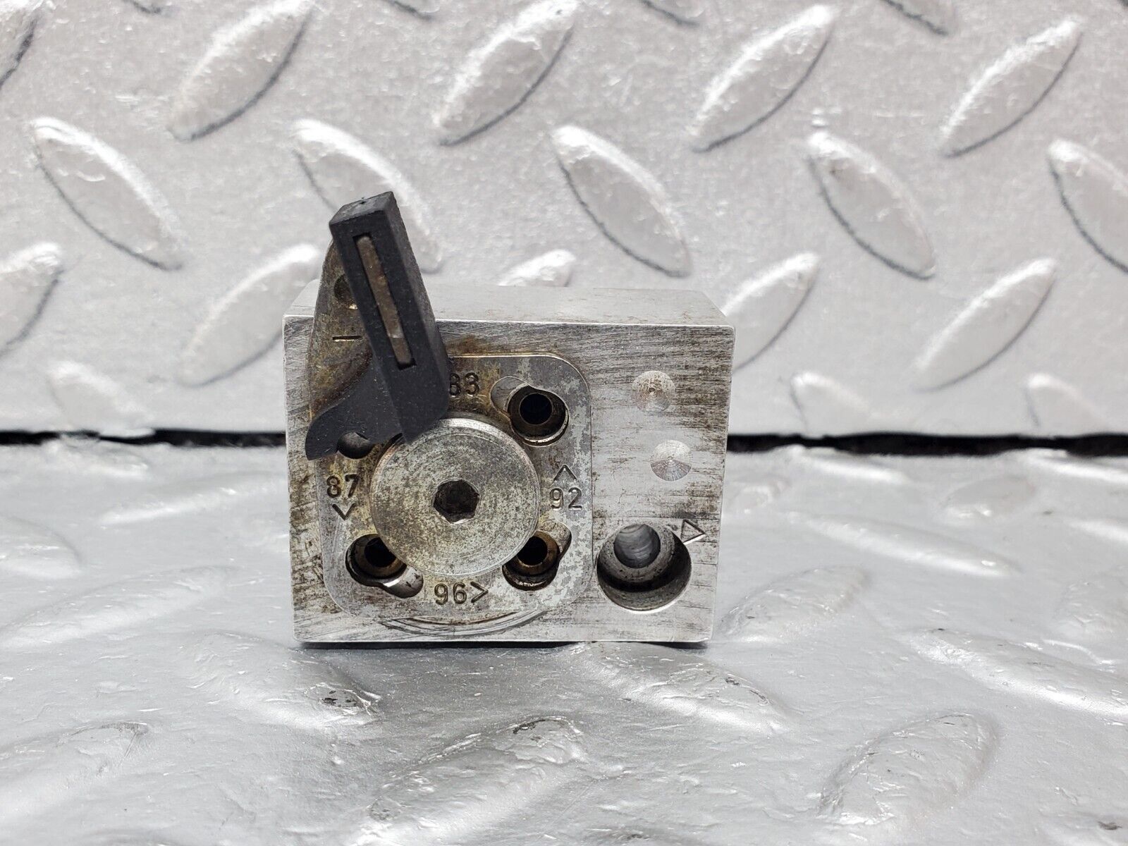 45322 Mercedes-Benz R129 300SL Coupe Soft Top Hydraulic Valve