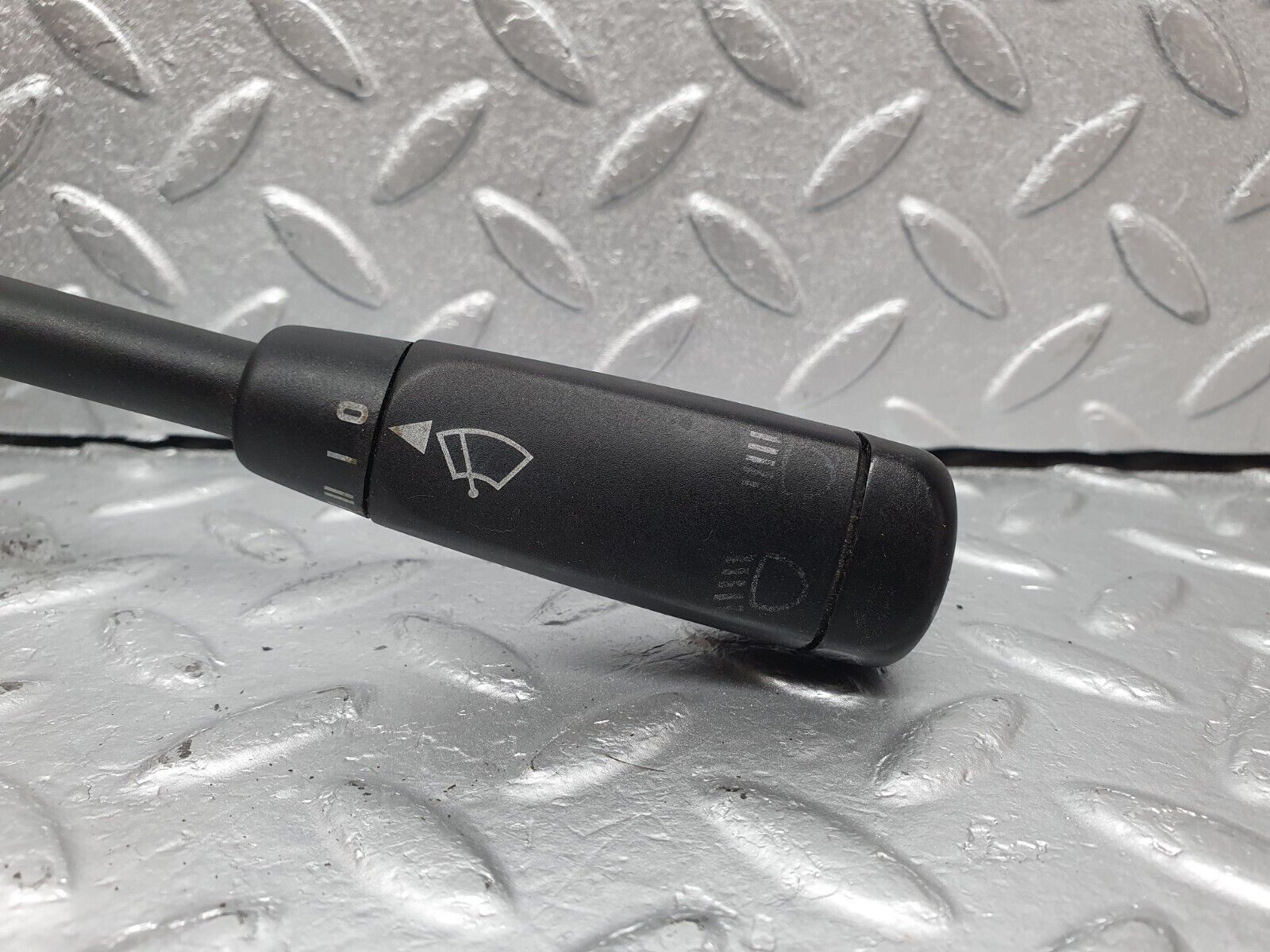 41607 Mercedes-Benz W124 200E Indicator Wiper Stalk 1245450224