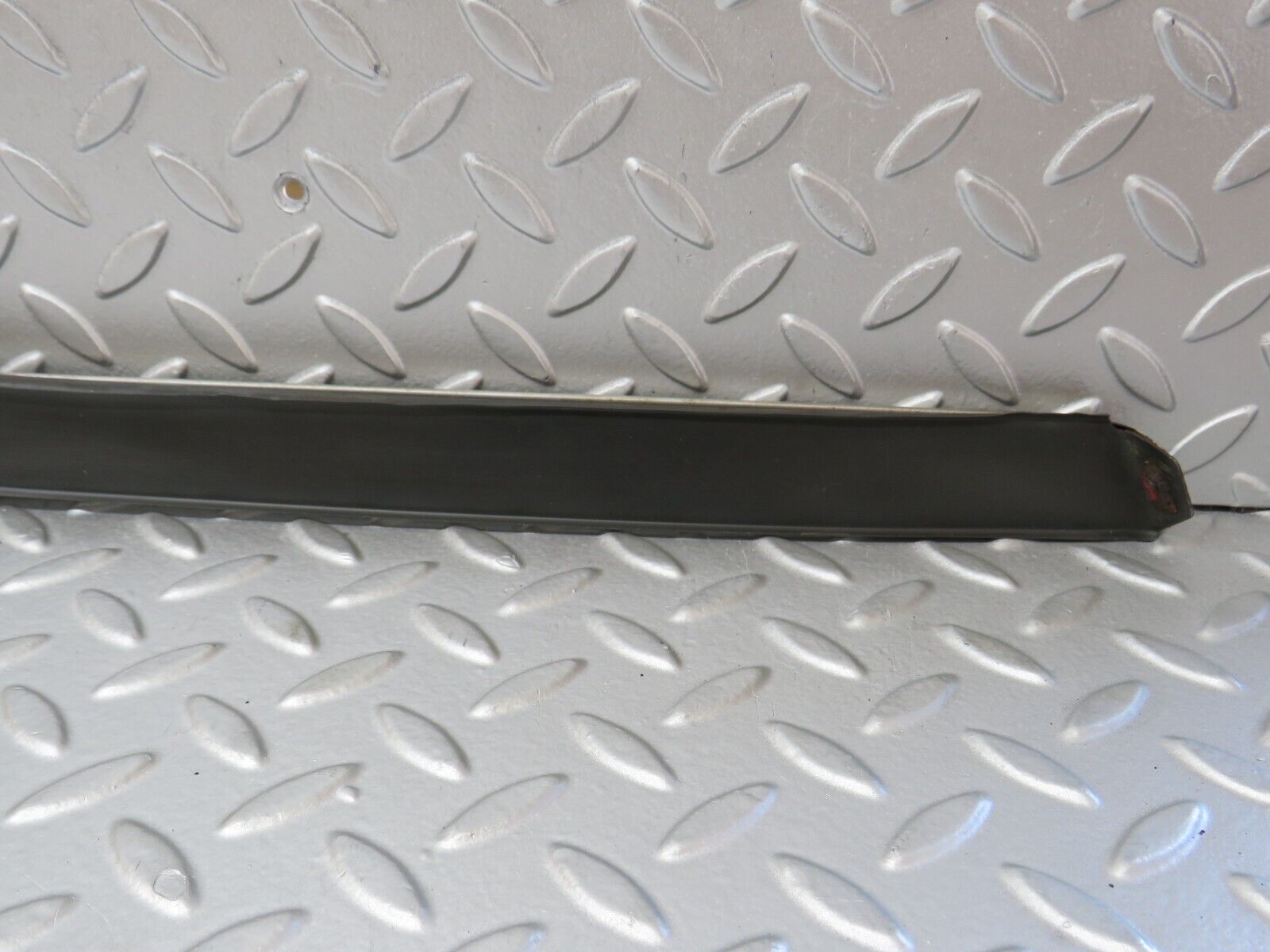 35369 Mercedes-Benz R107 280SL Right Skirt Chrome Strip Trim