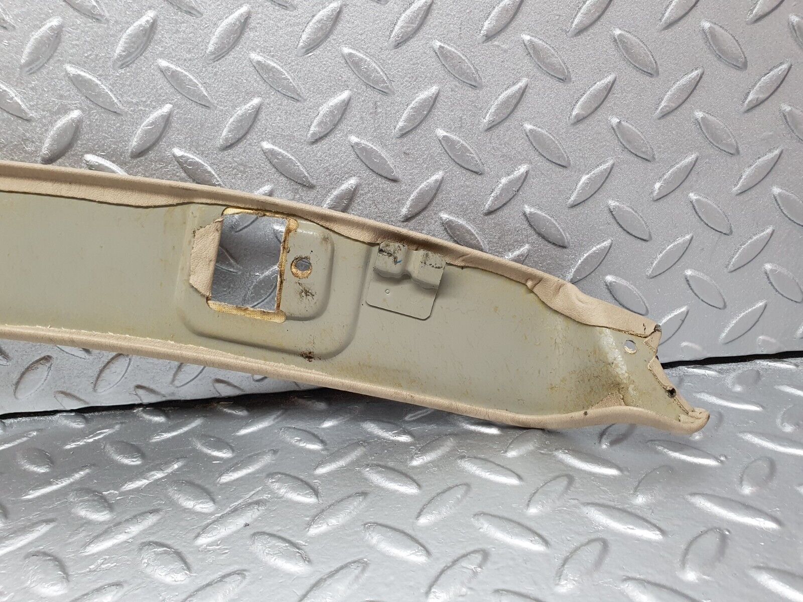 42226 Mercedes-Benz R129 320SL Coupe Headlining Cover Trim Beige 1298211451