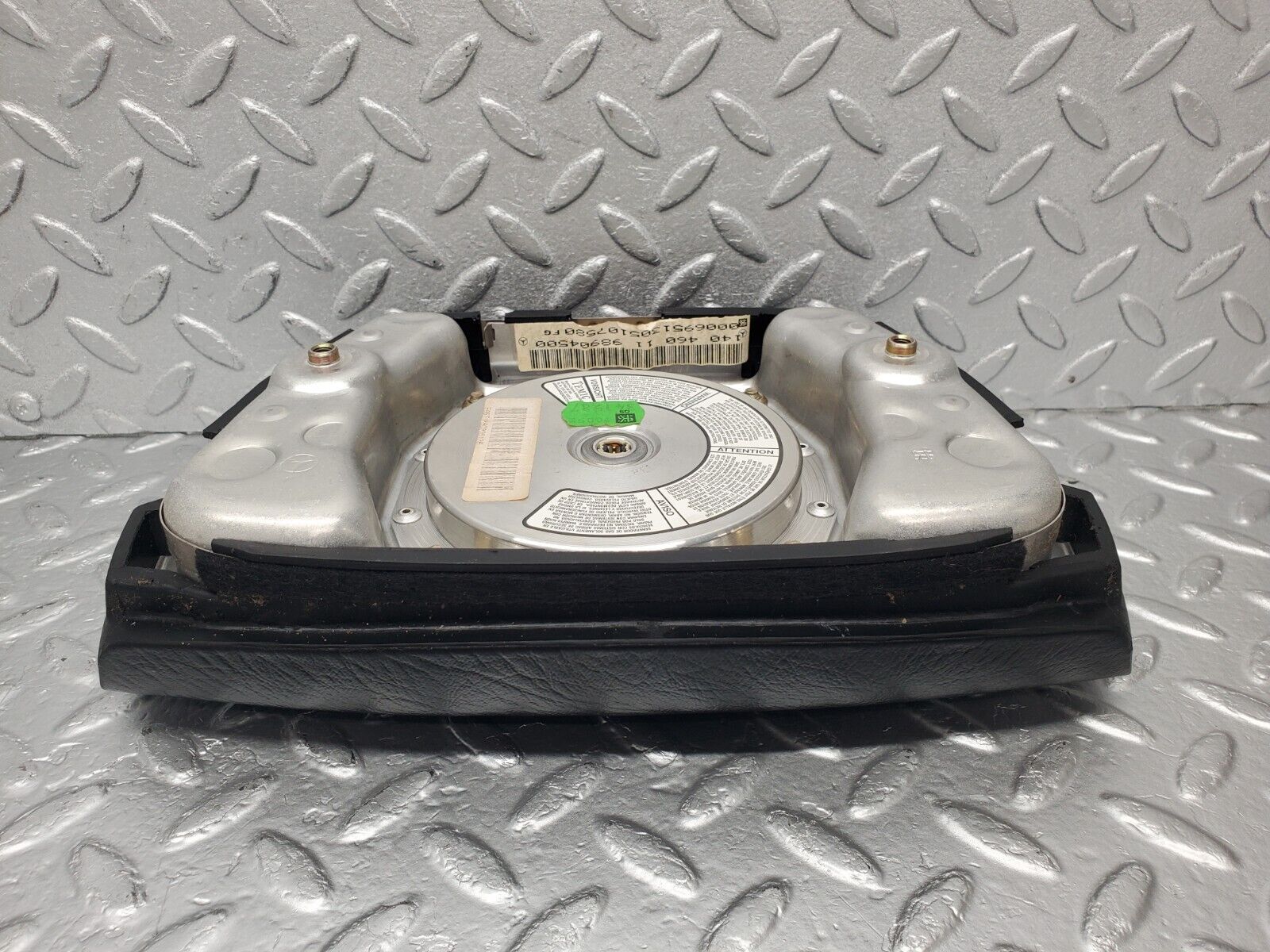 46108 Mercedes-Benz W202 C180 Steering Wheel Airbag 0006951305
