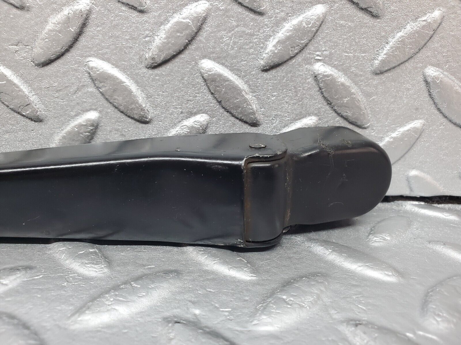 45857 Mercedes-Benz W126 420SE Windscreen Wiper Arm Bosch Right Side