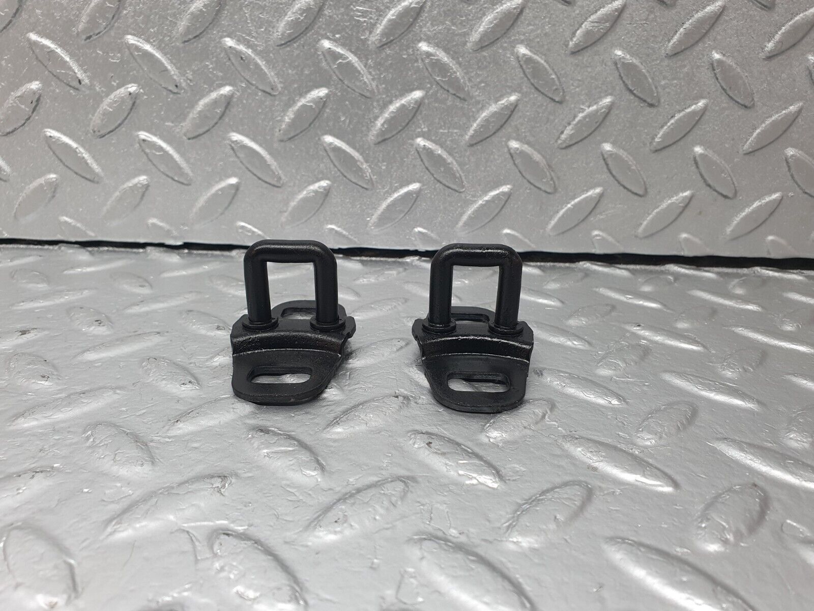 42599 Mercedes-Benz R129 320SL Coupe Bonnet Lock Latch 1298800060