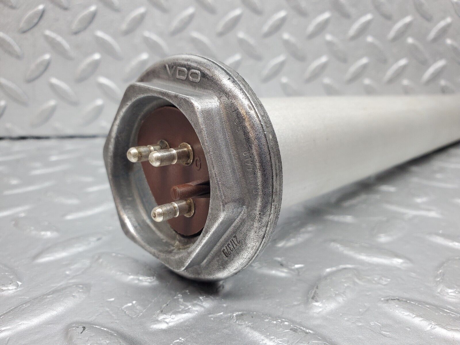 45890 Mercedes-Benz W126 420SE Fuel Level Sender Unit 1265420104