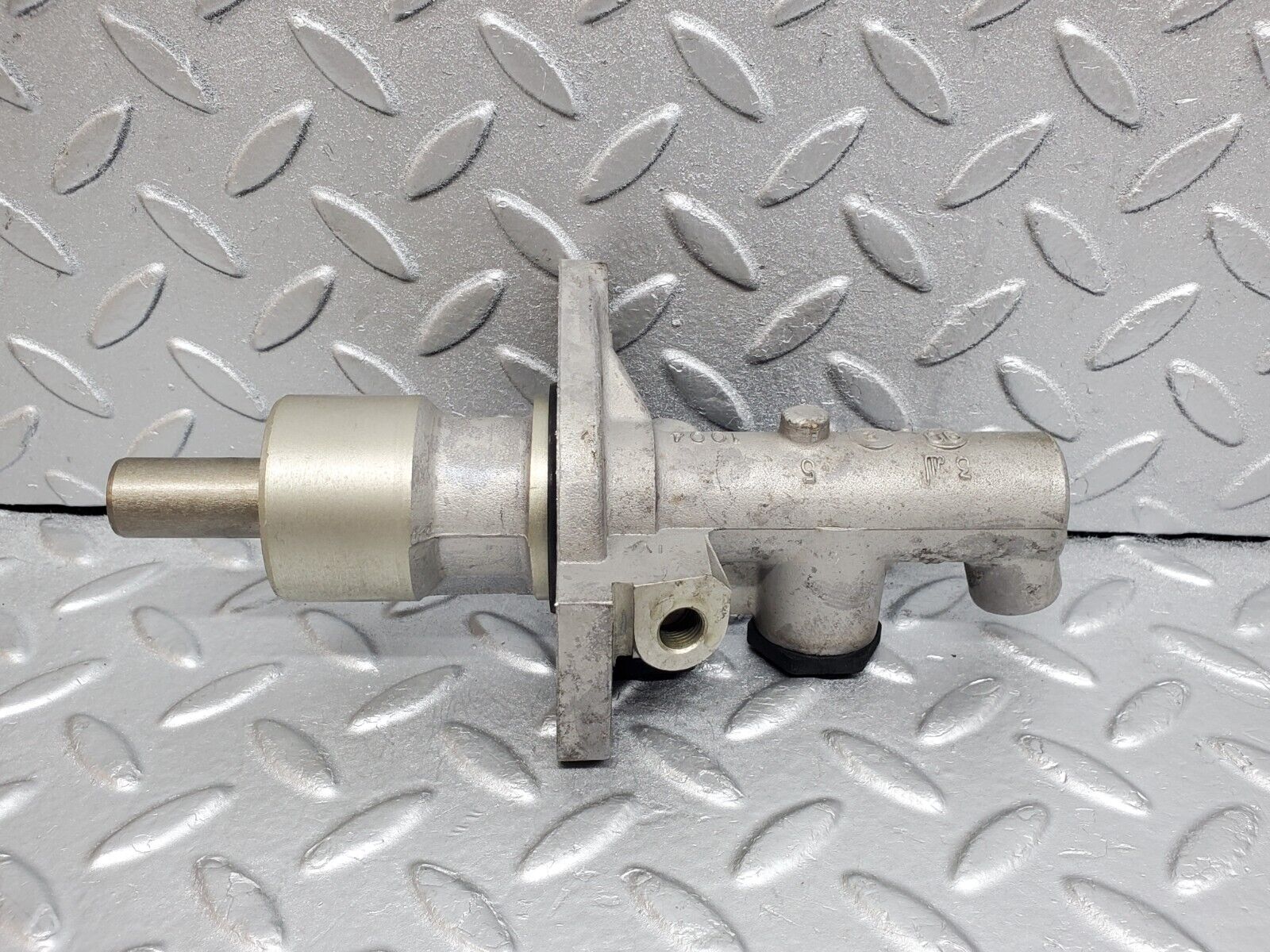 45264 Mercedes-Benz R129 300SL Coupe Brake Master Cylinder Girling