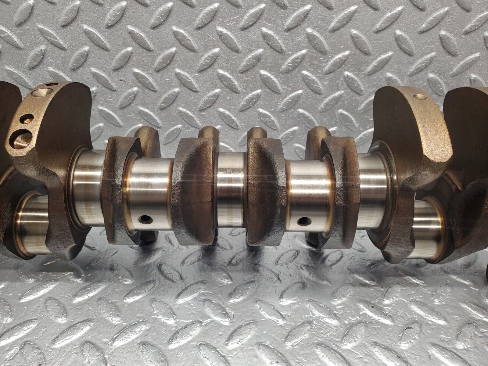 46238 Mercedes-Benz W124 280E Crankshaft