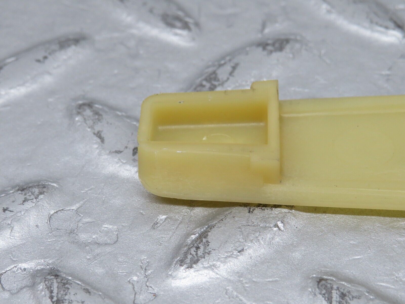 36433 Mercedes-Benz R107 450SL Automatic Gearbox Support 1162770040