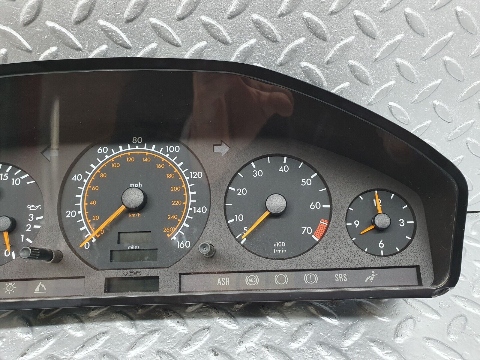 42286 Mercedes-Benz R129 320SL Coupe Instrument Cluster 140K Miles 1295405248
