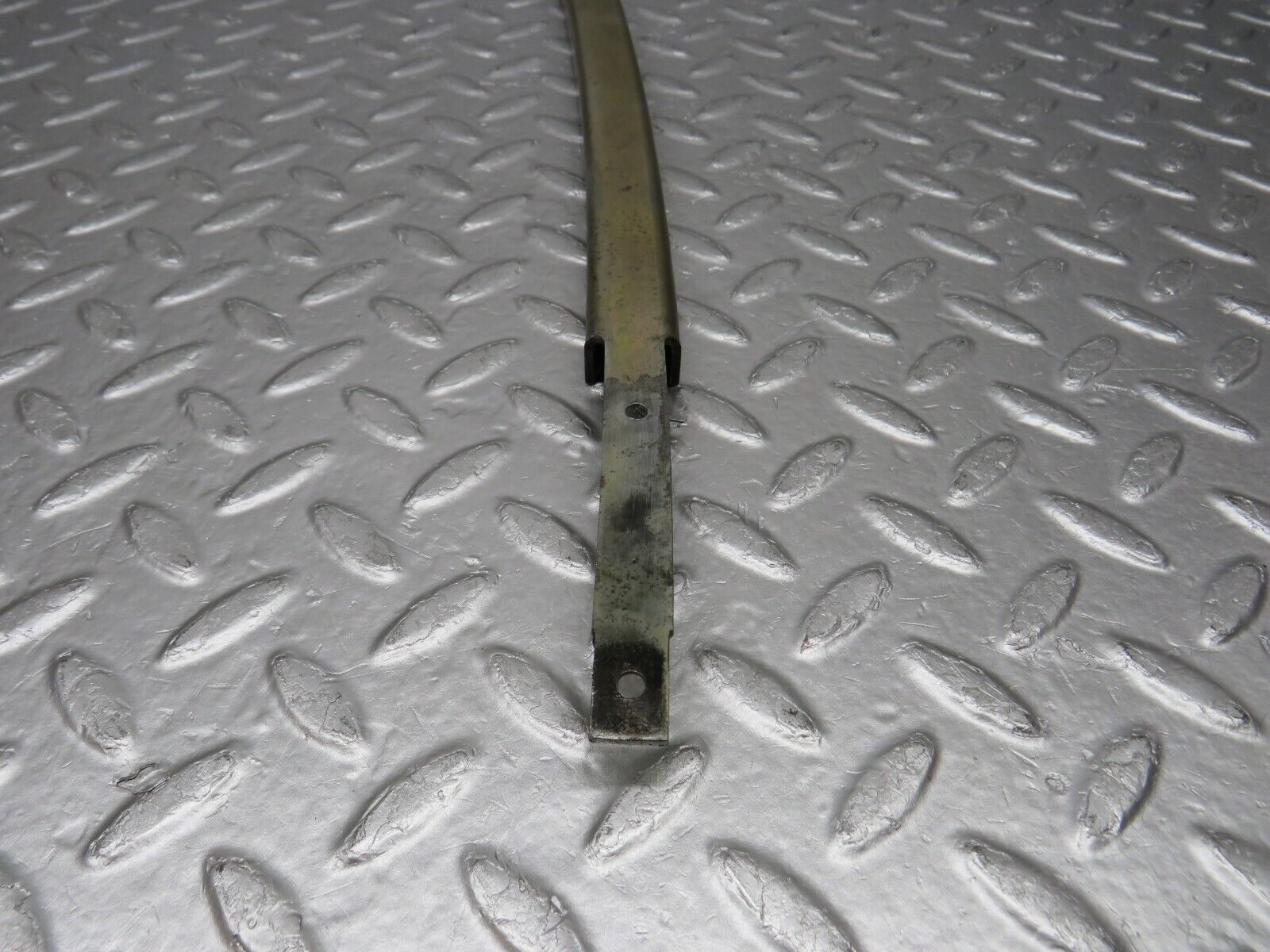 39138 Mercedes-Benz R107 500SL Front Right Door Window Channel