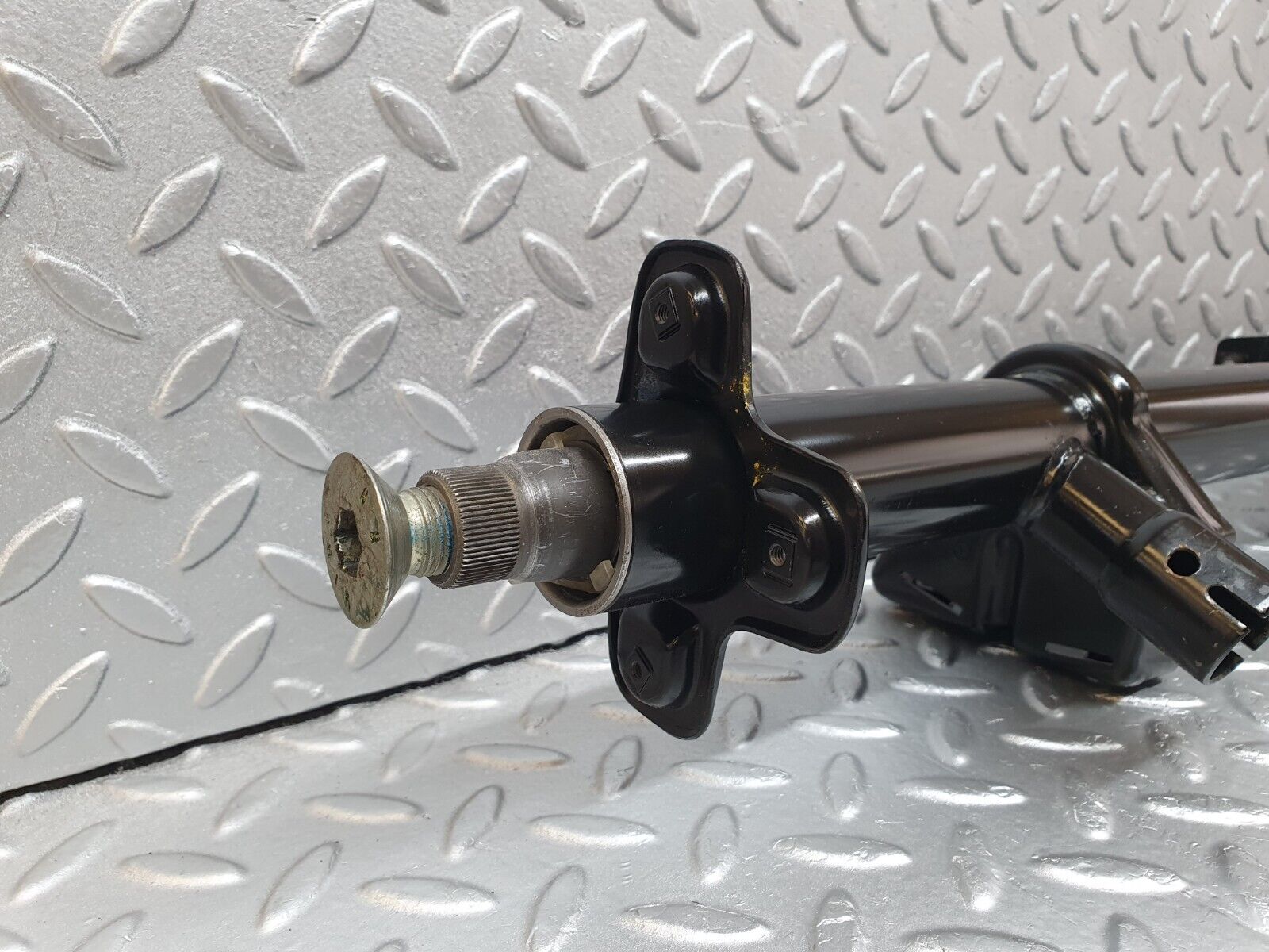 43707 Mercedes-Benz C126 380SEC Coupe Steering Column 1234620346