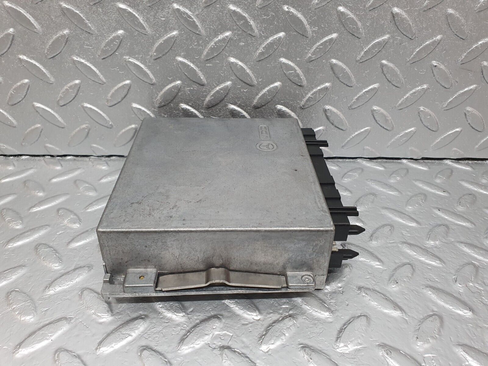 42168 Mercedes-Benz R129 320SL Coupe Electronic Gas Control Unit VDO 1295452432