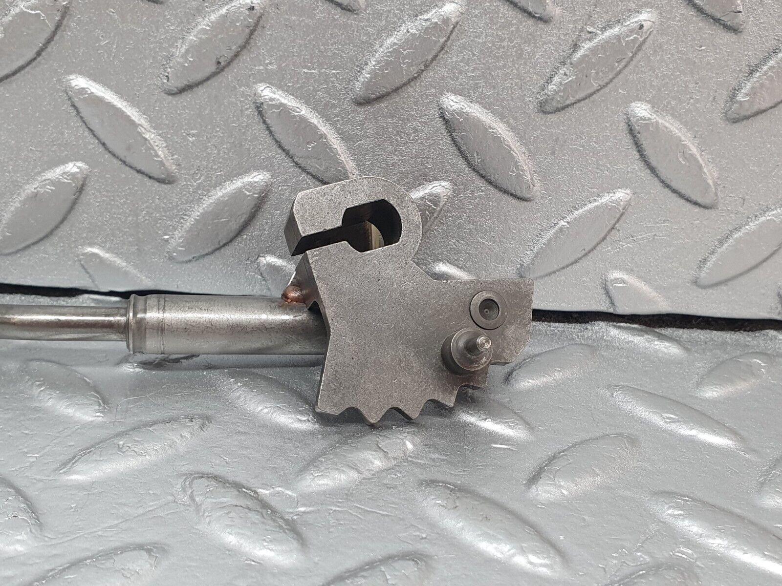 43846 Mercedes-Benz C126 380SEC Coupe Automatic Gearbox Linkage 722.310