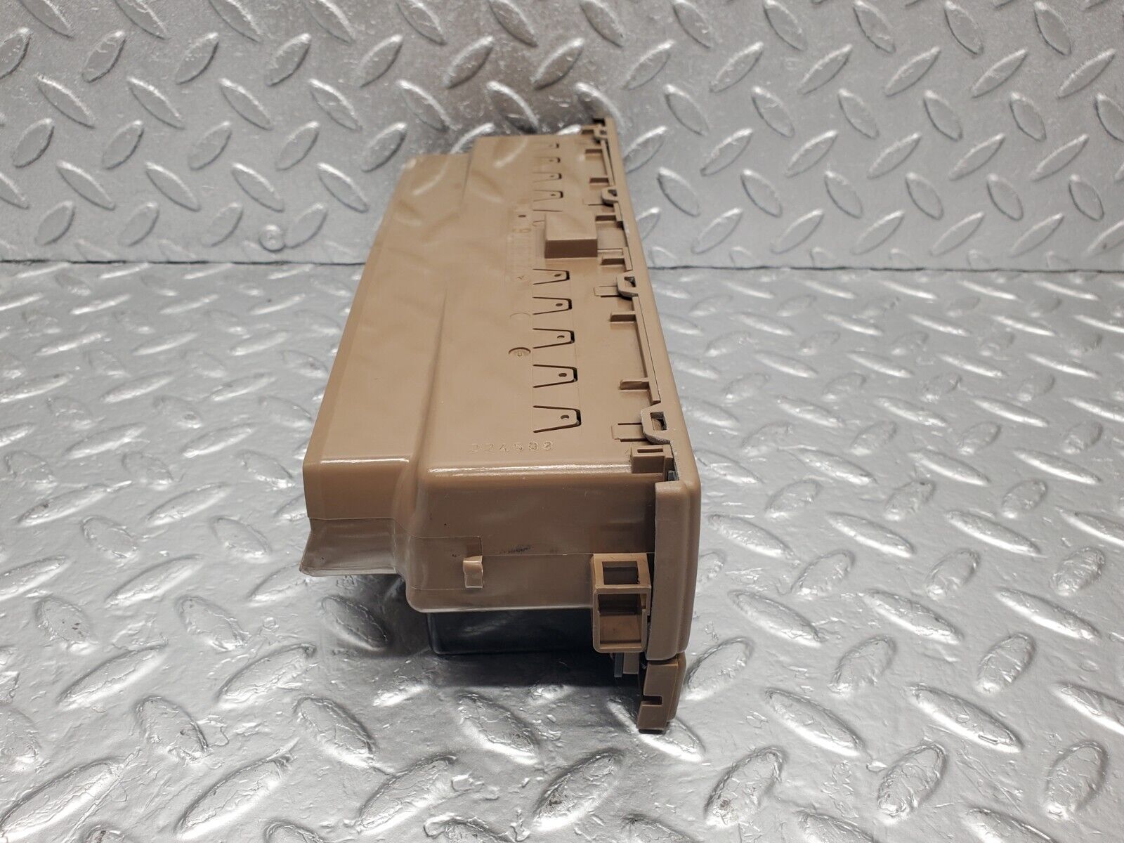 46876 Mercedes-Benz R129 320SL Coupe Dash Centre Air Vent 1298300654