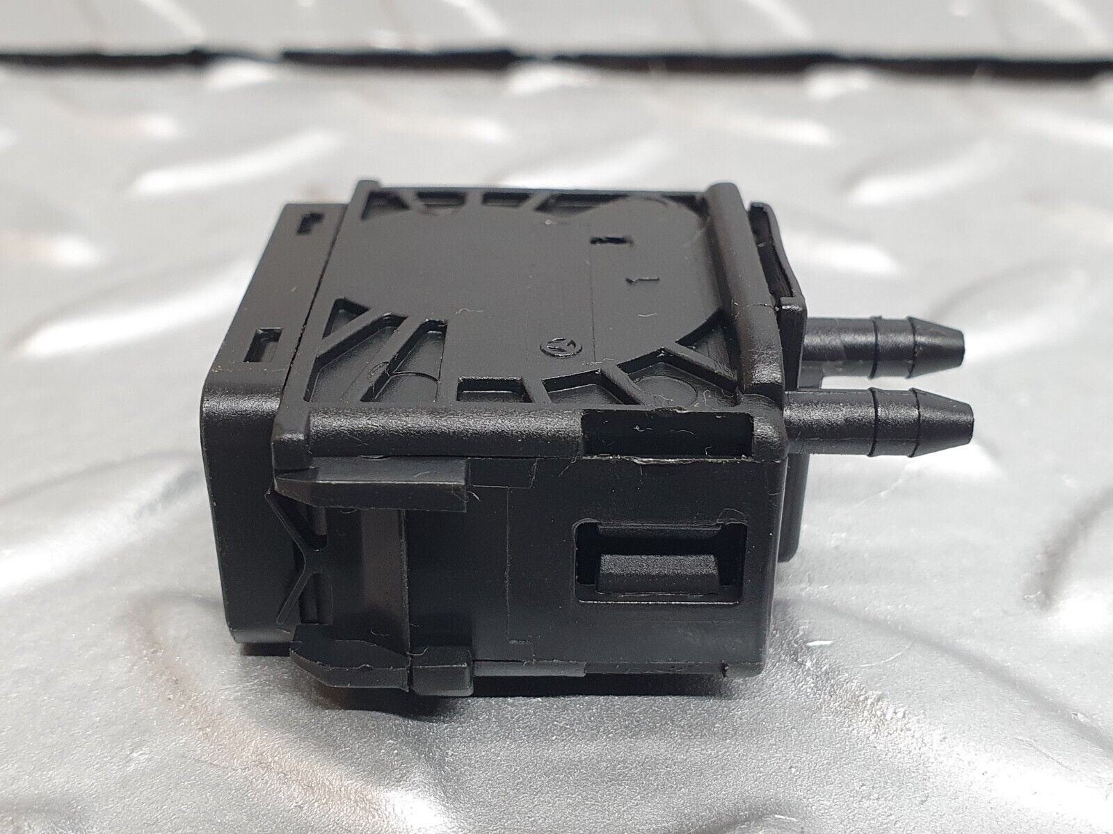 42051 Mercedes-Benz W202 C200 Headlight Level Switch