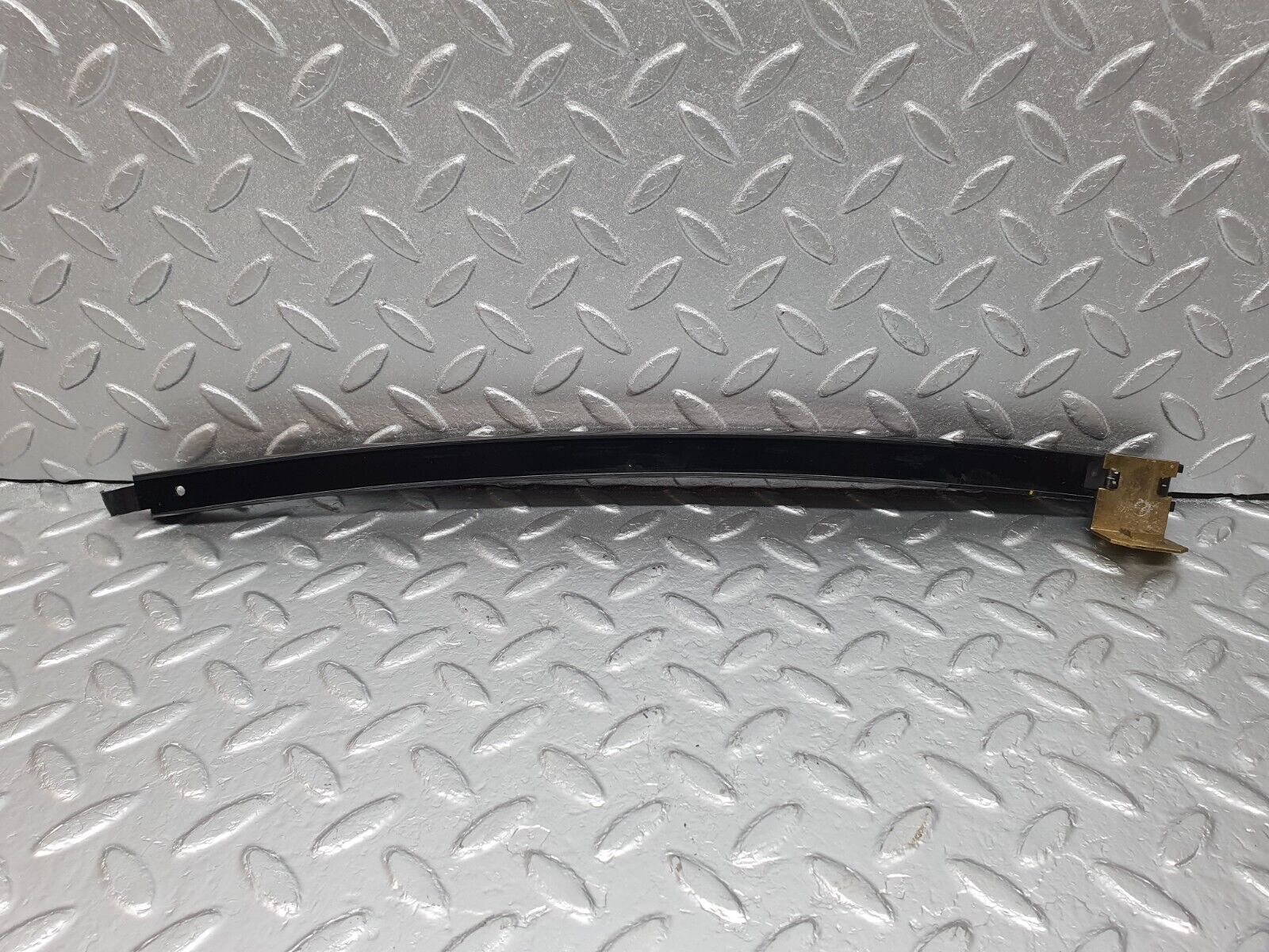 41963 Mercedes-Benz W202 C200 Rear Right Door Window Channel