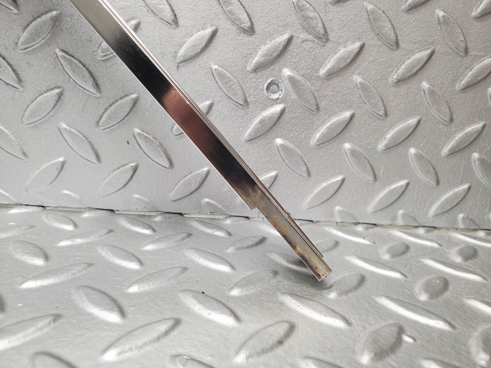 46504 Mercedes-Benz C123 280CE Coupe Chrome Roof Trim Cladding Left Side