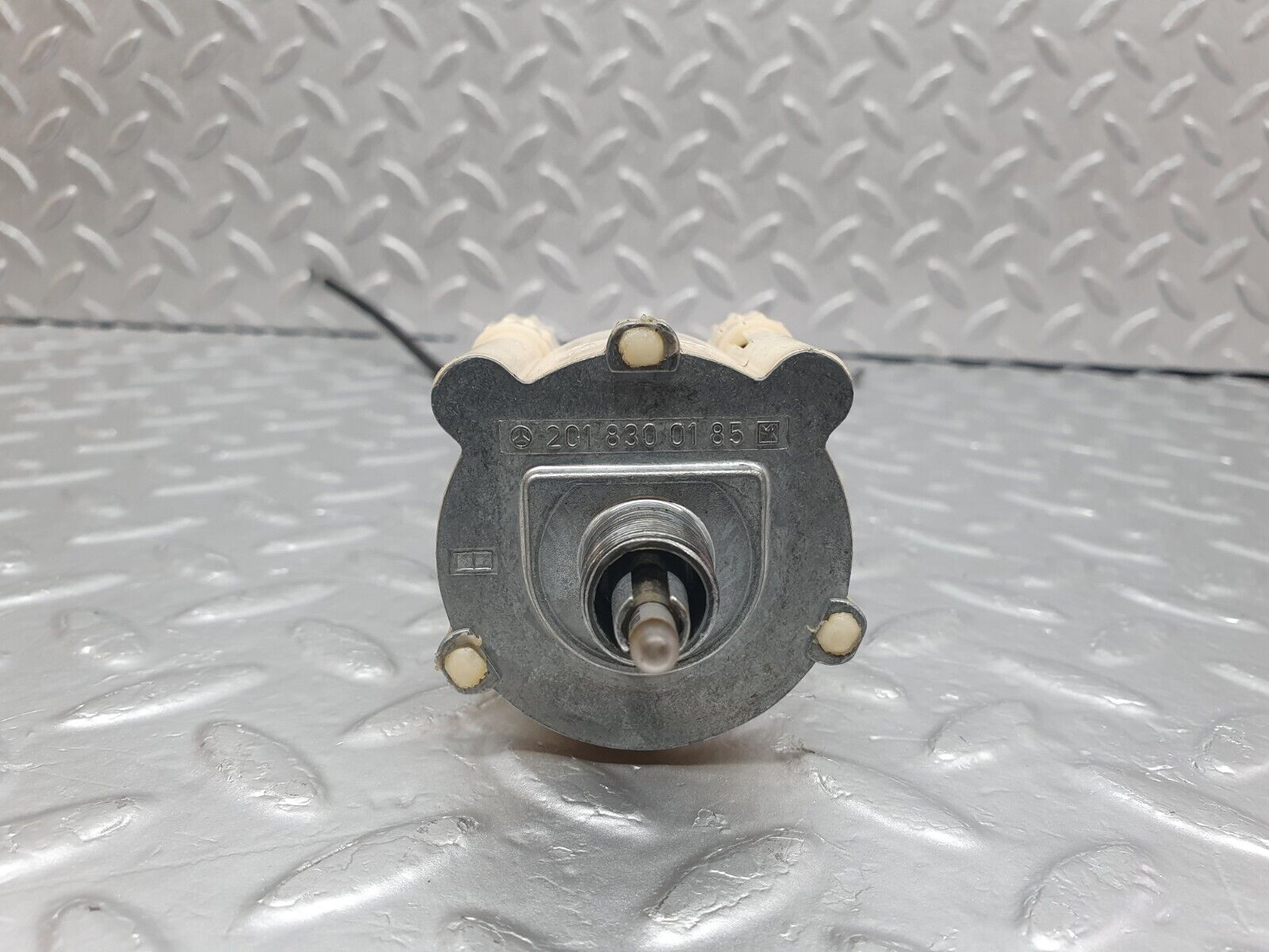 42865 Mercedes-Benz W201 190 2.0L Heater Control Switch 2018300185