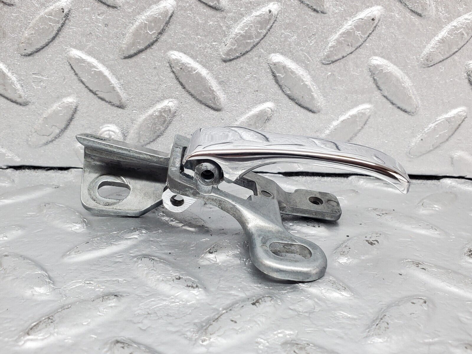 44383 Mercedes-Benz W123 280E Left Interior Door Handle 1237600161